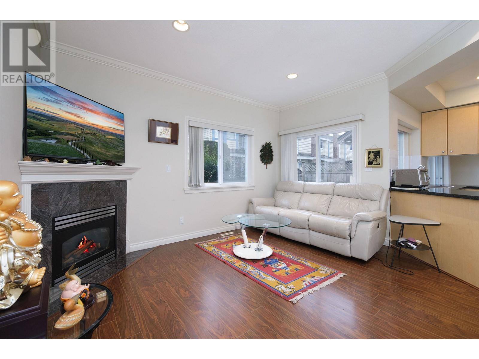 3 7320 ST ALBANS ROAD, richmond, British Columbia