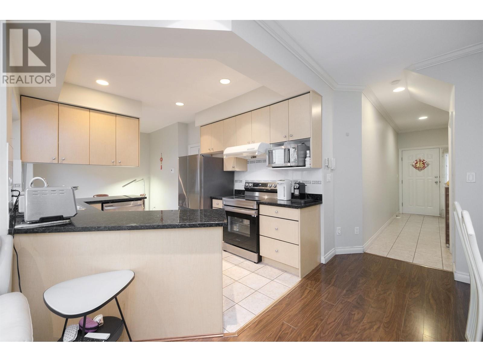3 7320 St Albans Road, Richmond, British Columbia  V6Y 2K3 - Photo 6 - R2969417