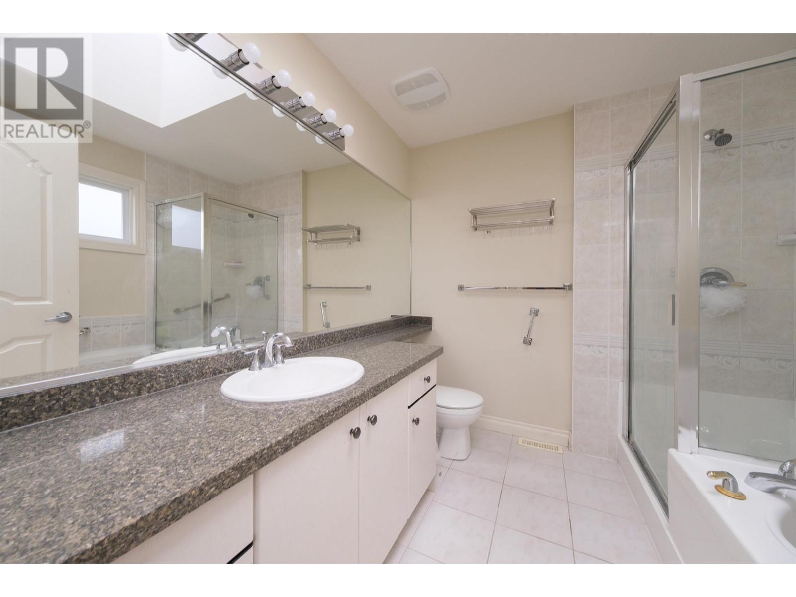 3 7320 St Albans Road, Richmond, British Columbia  V6Y 2K3 - Photo 13 - R2969417