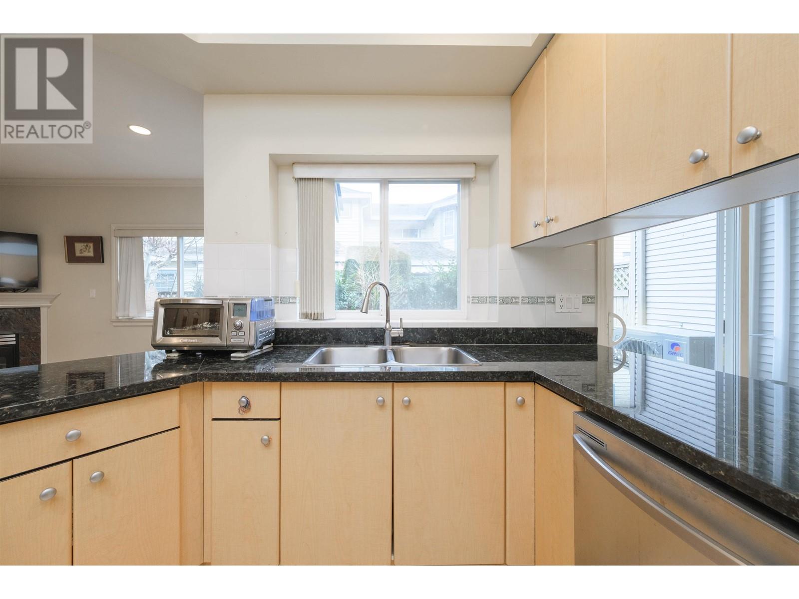 3 7320 St Albans Road, Richmond, British Columbia  V6Y 2K3 - Photo 9 - R2969417