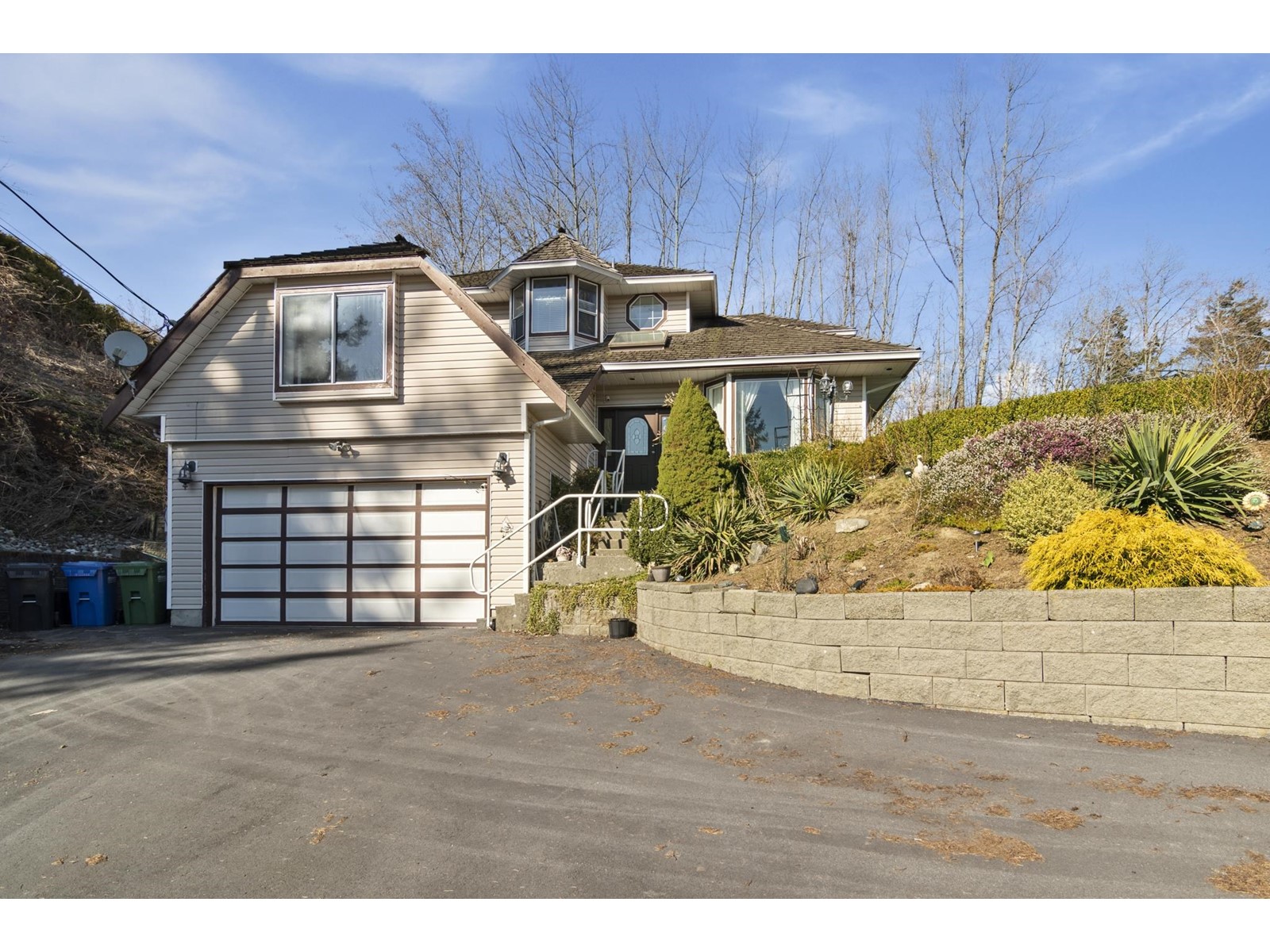 29445 Simpson Road, Abbotsford, British Columbia  V4X 1H9 - Photo 2 - R2969737