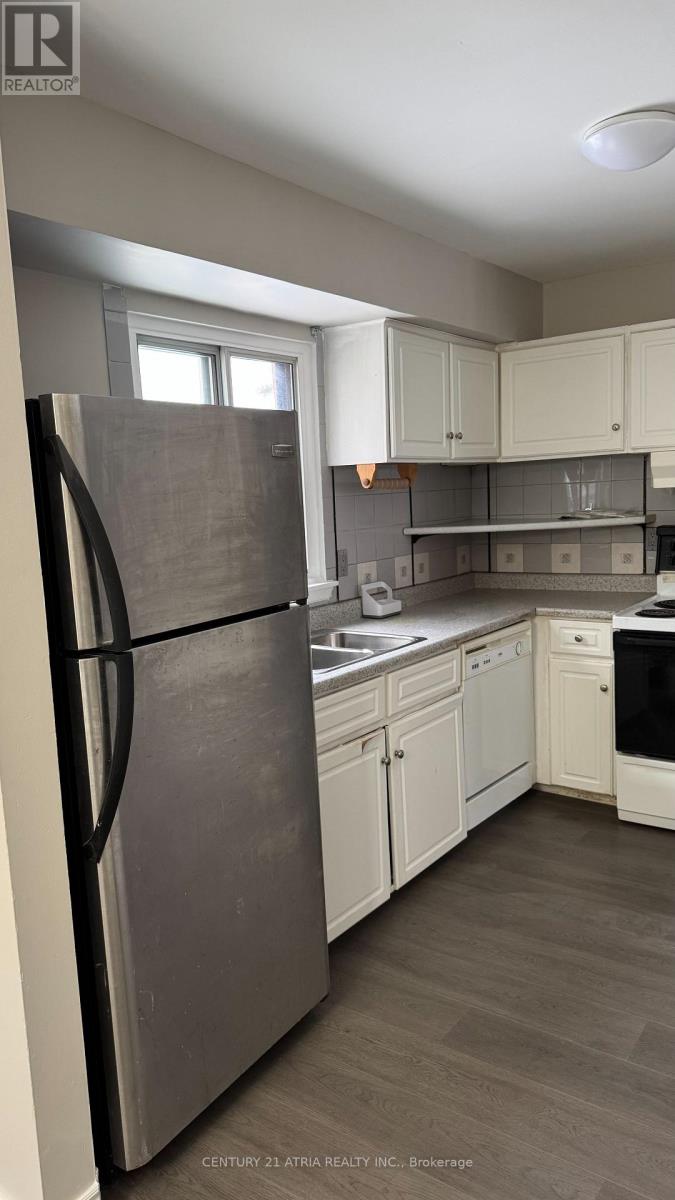 Property at 79 UNITED SQUARE image 1