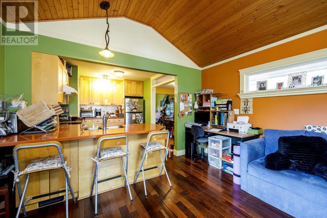3836 Clinton Street, Burnaby, British Columbia  V5J 2K1 - Photo 11 - R2969798