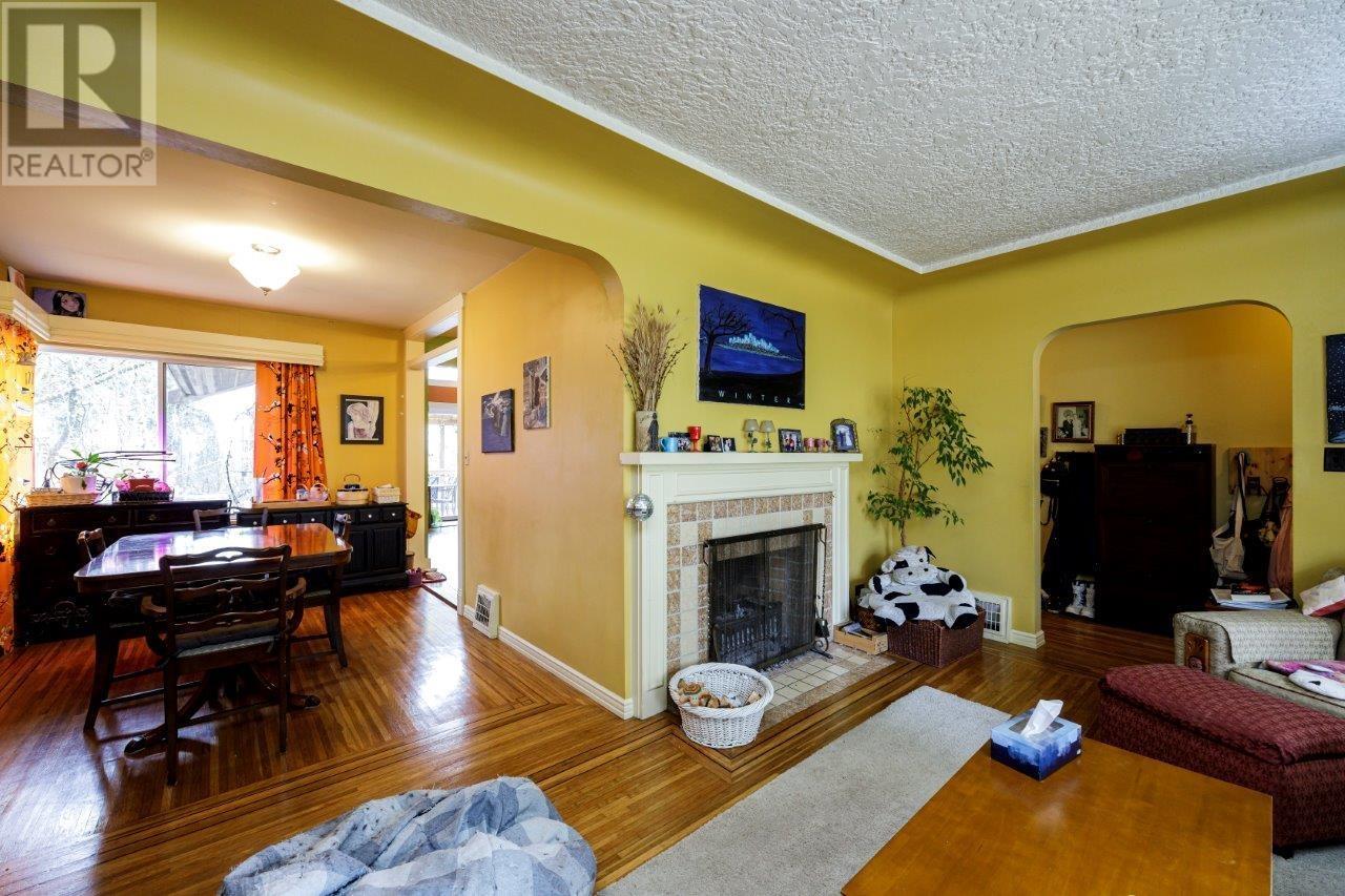 3836 Clinton Street, Burnaby, British Columbia  V5J 2K1 - Photo 16 - R2969798