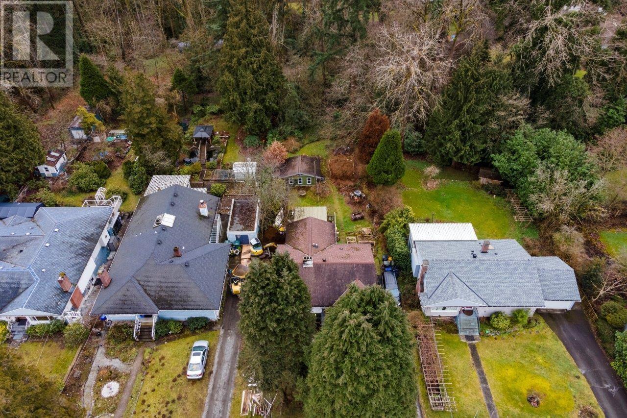 3836 Clinton Street, Burnaby, British Columbia  V5J 2K1 - Photo 3 - R2969798