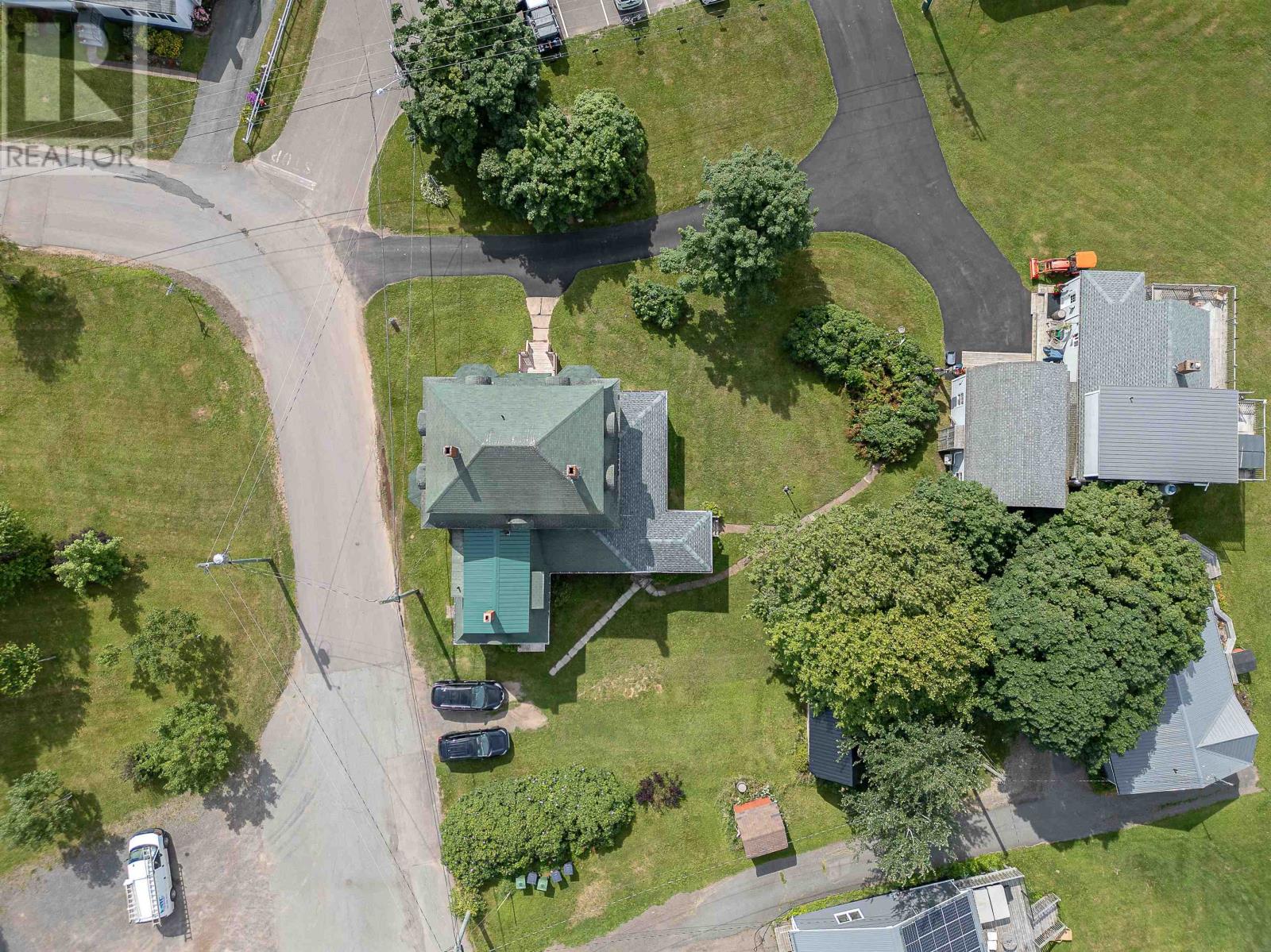 16 Washington Street, Souris, Prince Edward Island  C0A 2B0 - Photo 7 - 202503468
