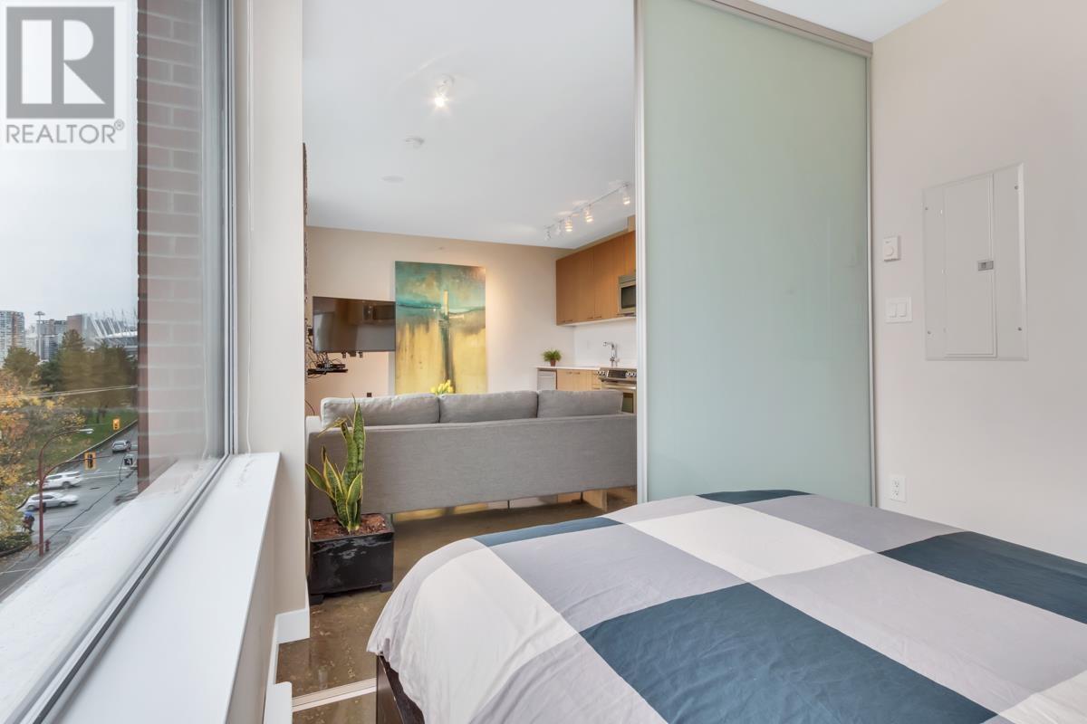 Listing Picture 10 of 17 : 501 221 UNION STREET, Vancouver / 溫哥華 - 魯藝地產 Yvonne Lu Group - MLS Medallion Club Member