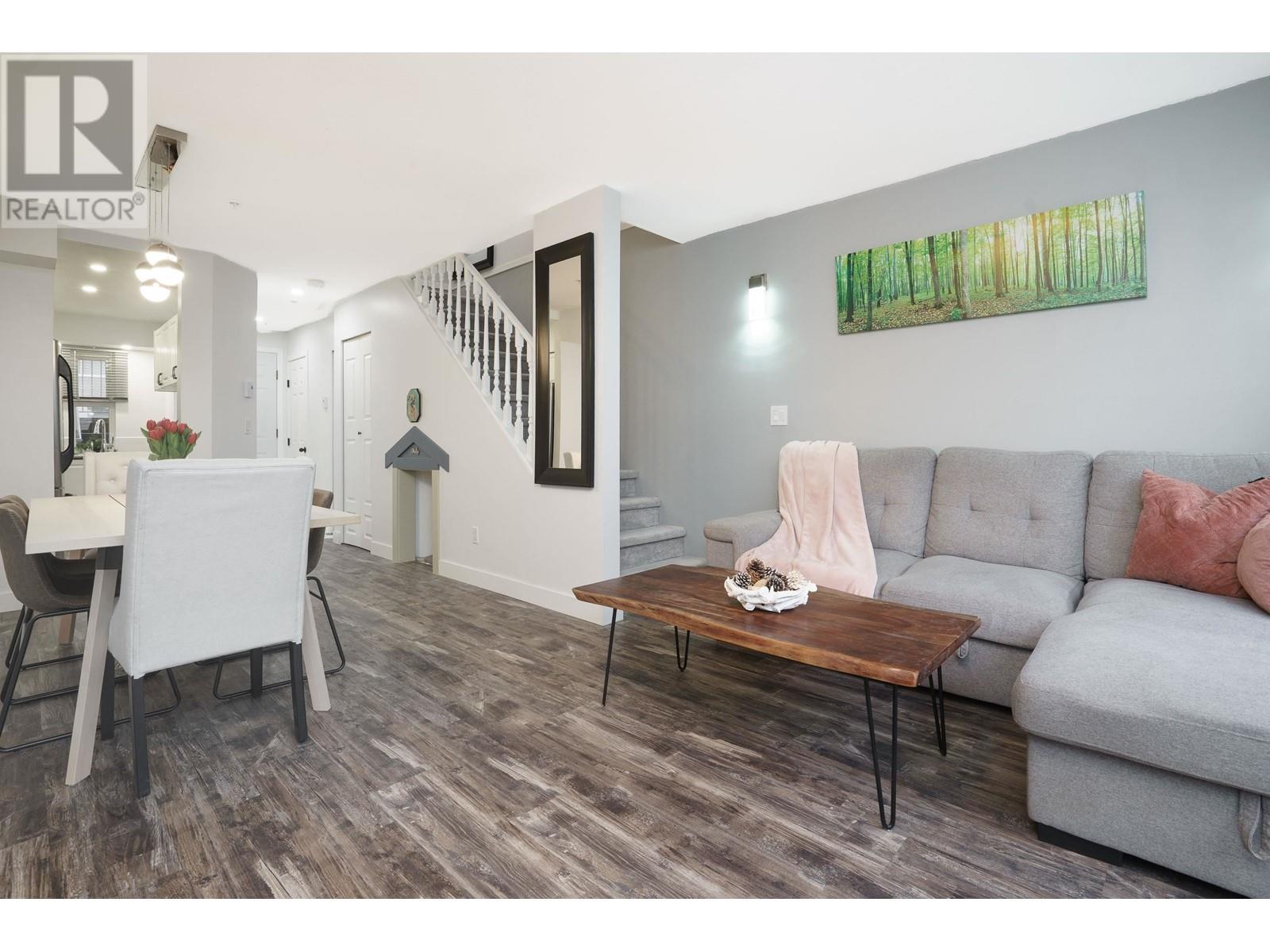 112 1570 Prairie Avenue, Port Coquitlam, British Columbia  V3B 1T4 - Photo 2 - R2969263