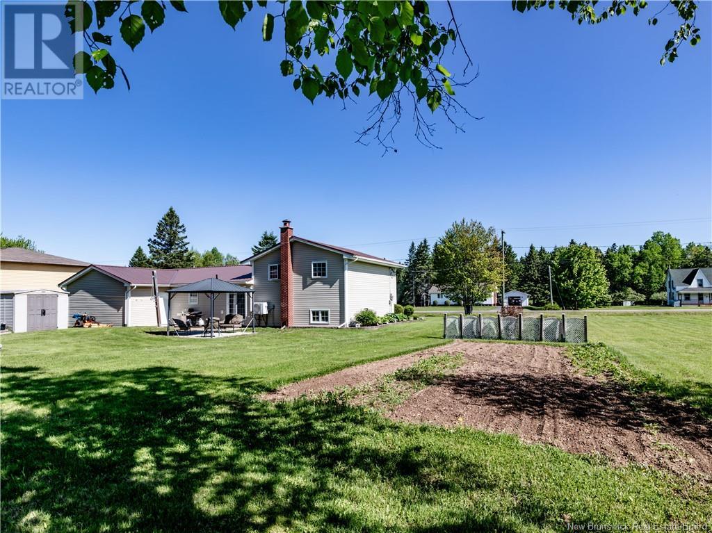 117 De L'eglise Avenue, Saint-Antoine, New Brunswick  E4V 1M2 - Photo 4 - NB112974