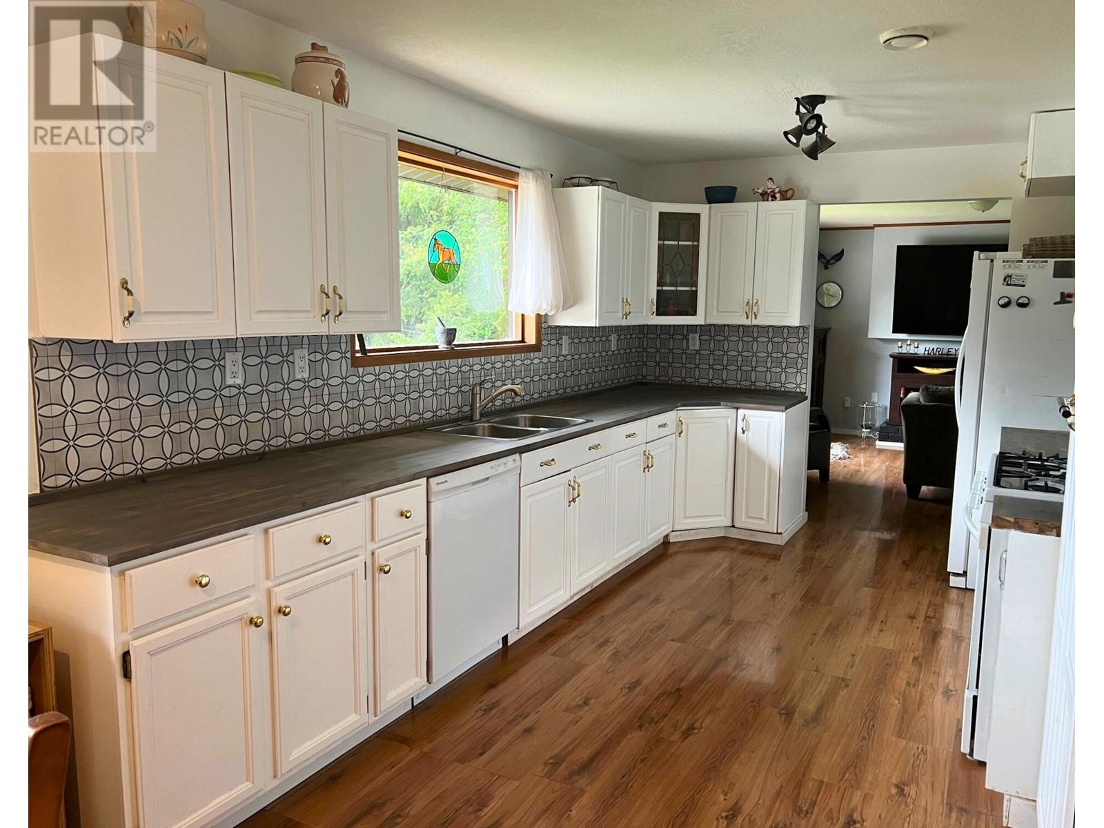 Property at 2538 Forest Drive image 1
