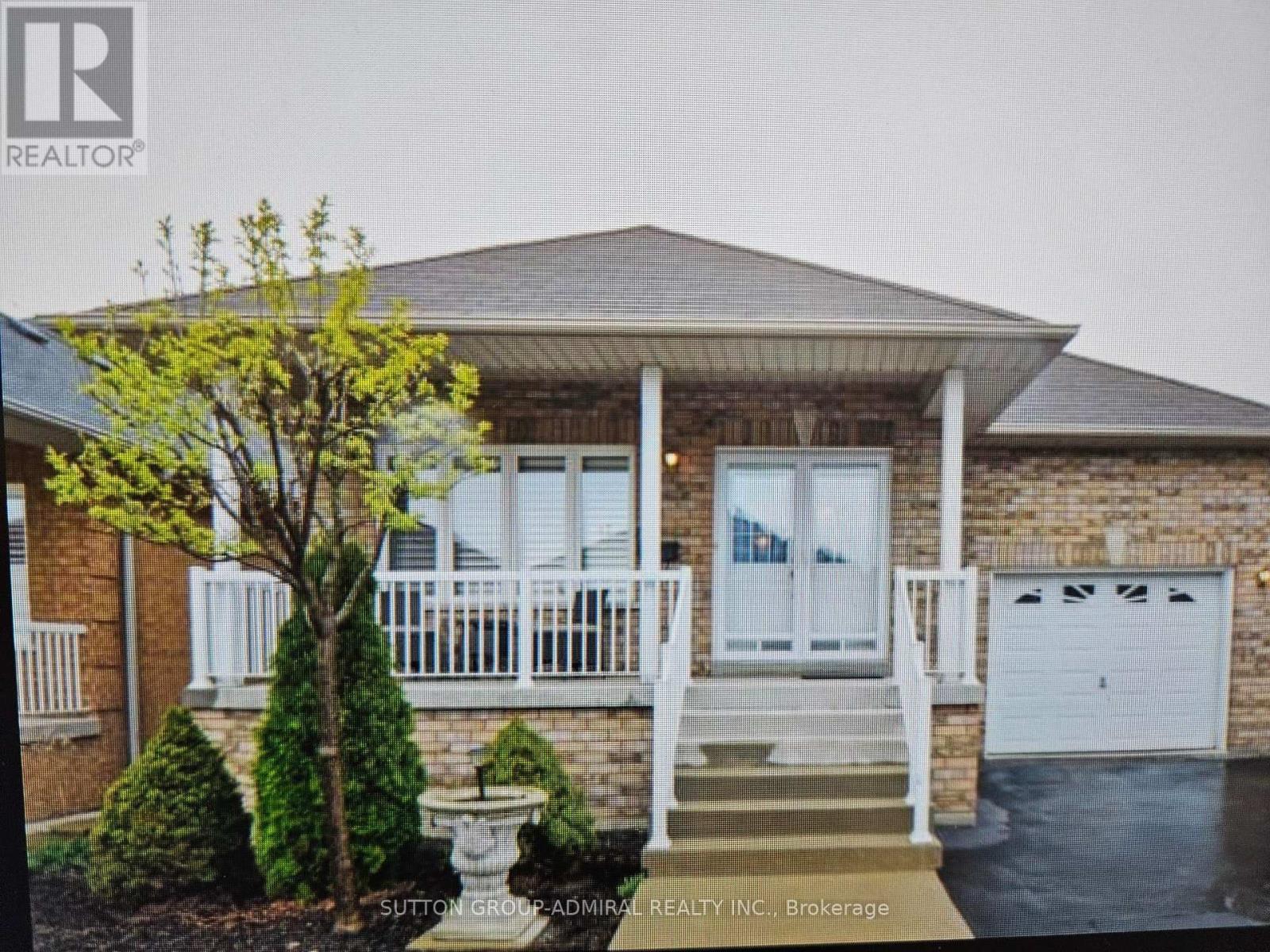 9 AMALFI COURT, Vaughan, Ontario