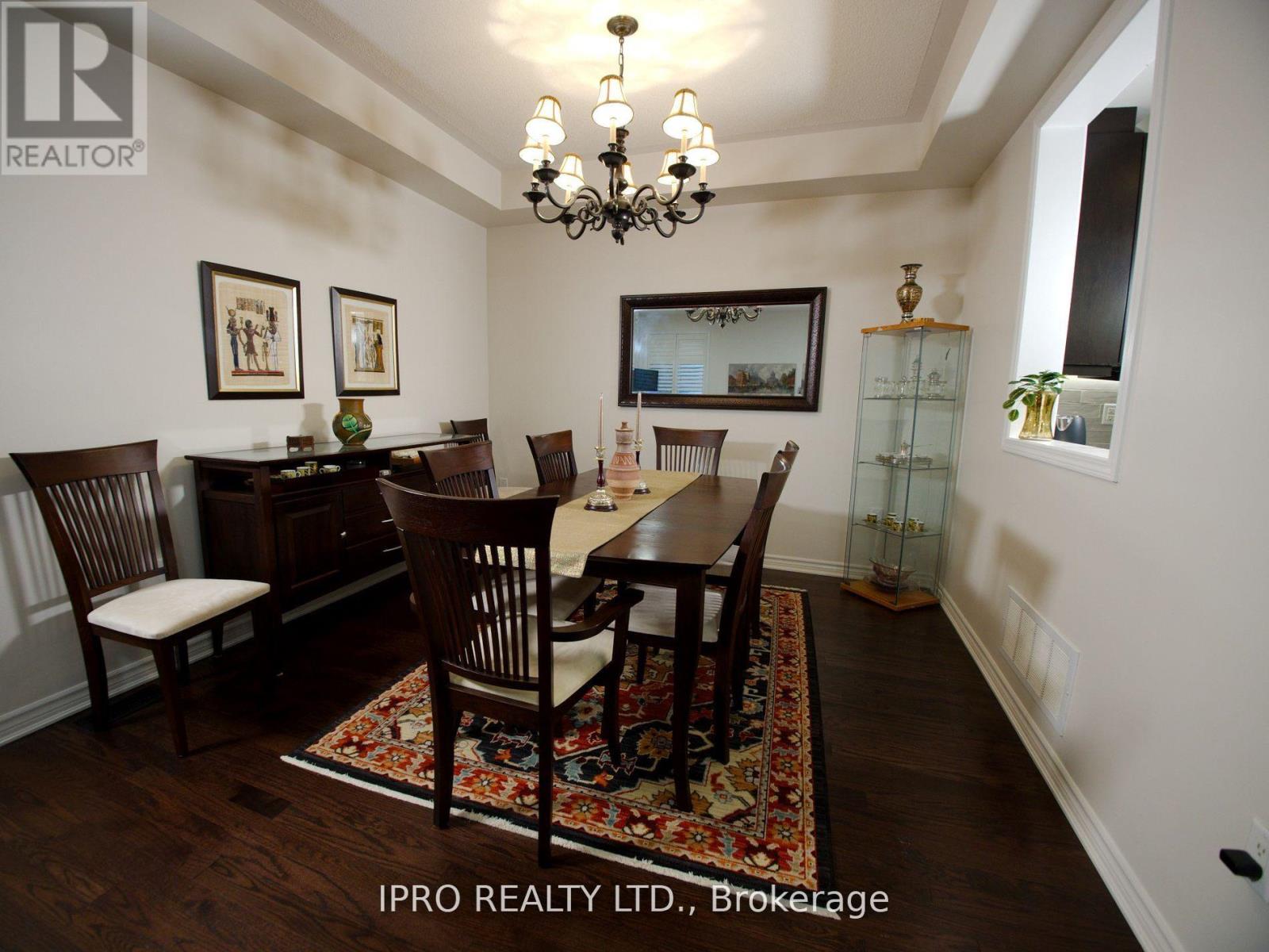 Property at 954 PENSON CRESCENT image 3