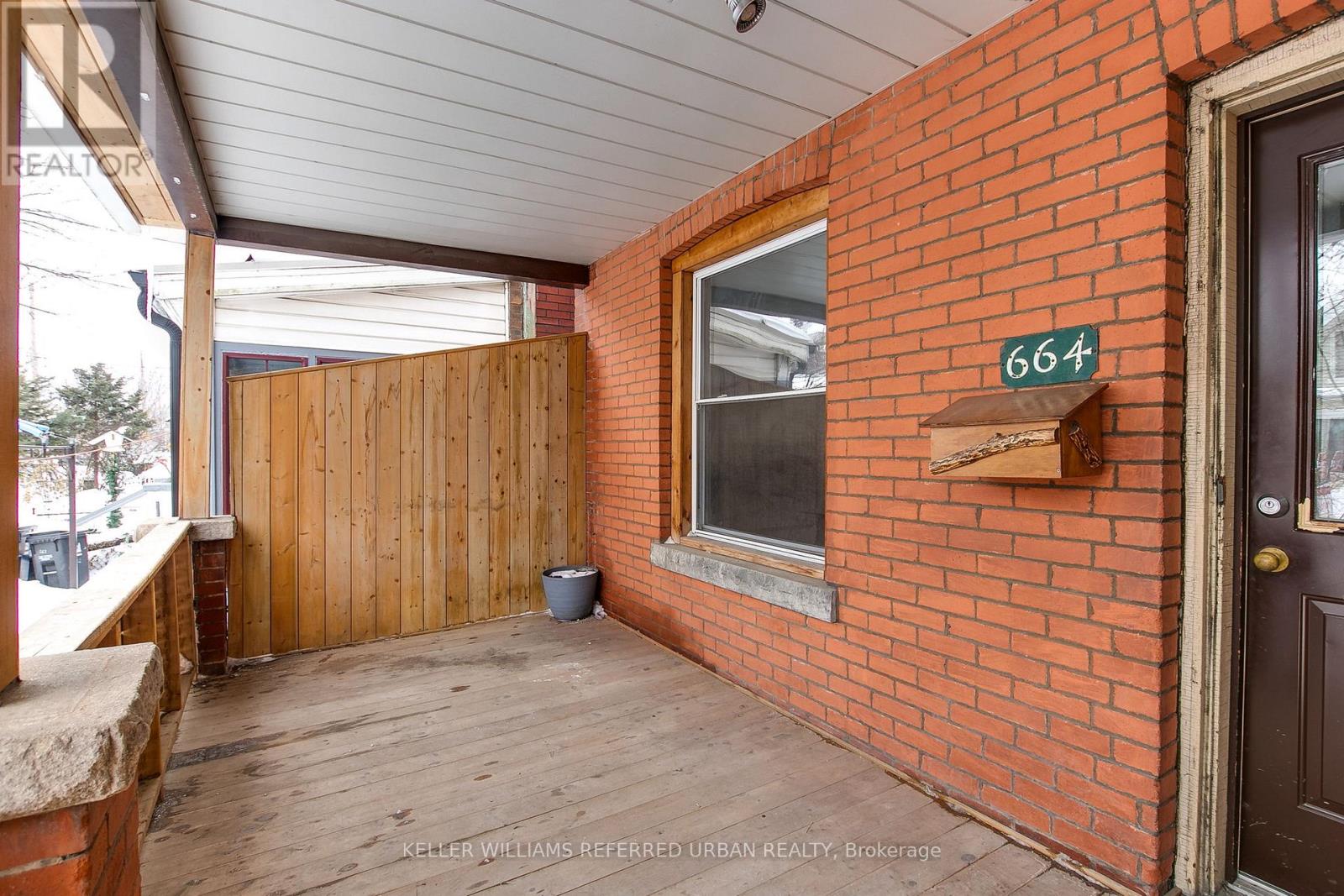 664 Brock Avenue, Toronto, Ontario  M6H 3P2 - Photo 4 - W11985937