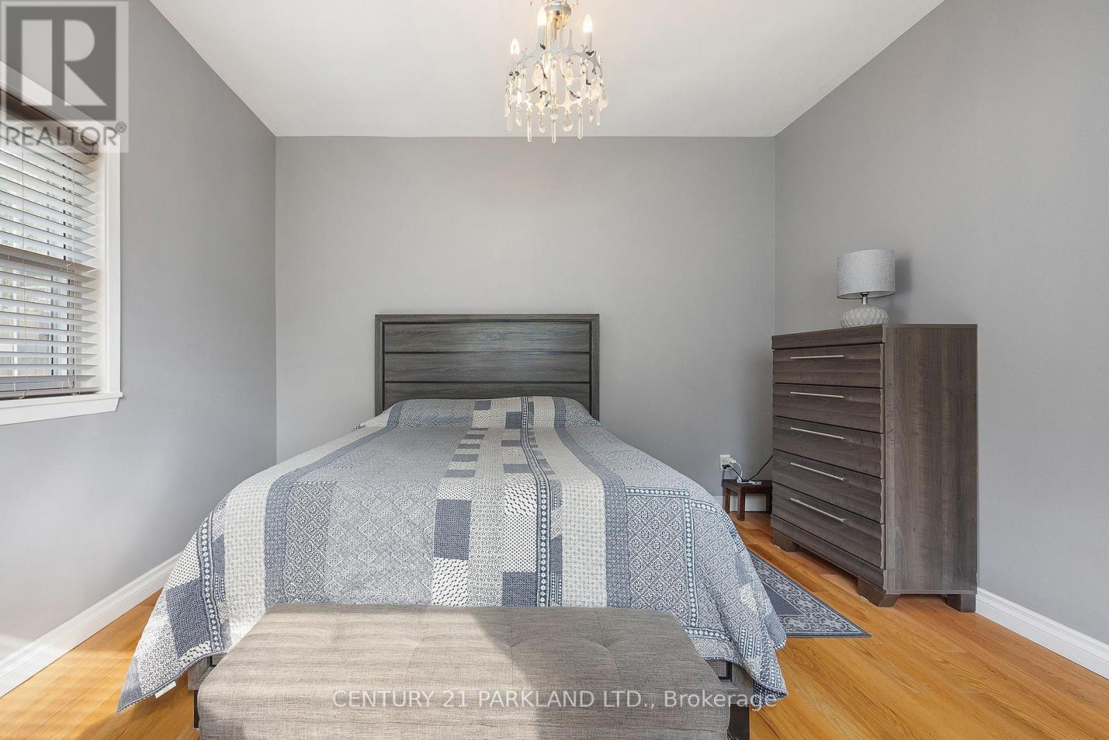 Property at 114 ROSEMOUNT AVENUE image 4