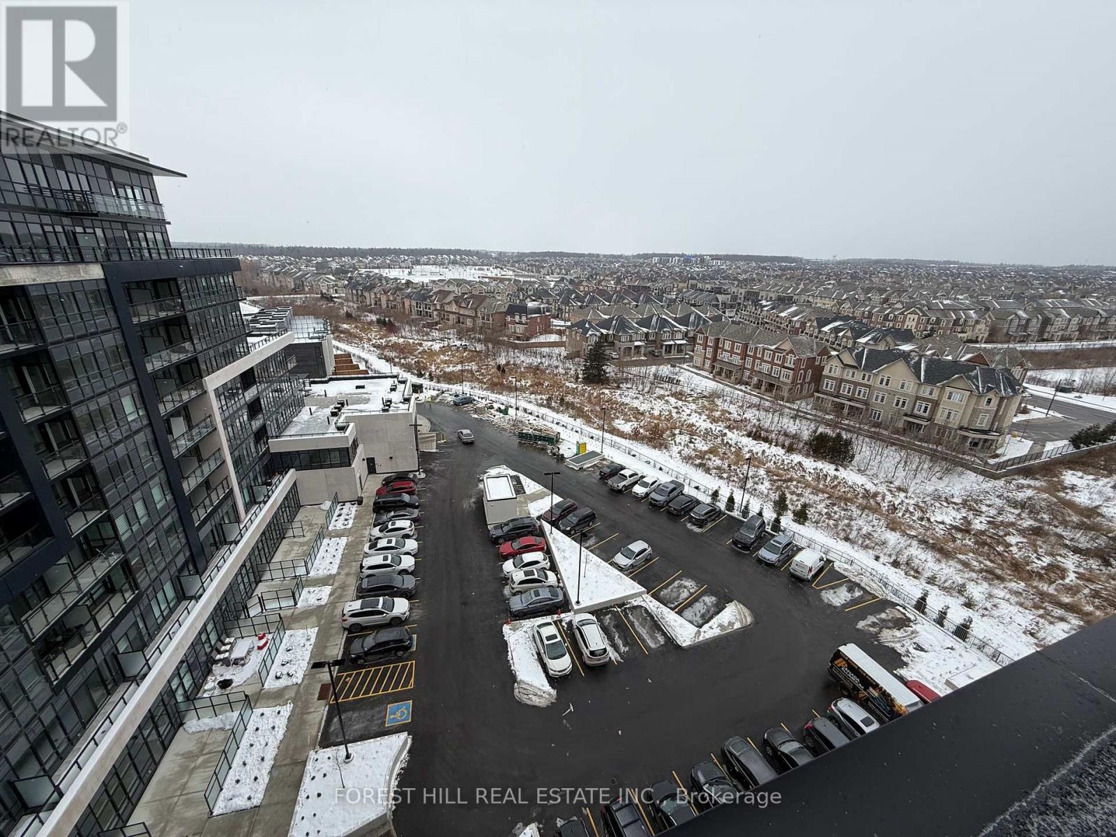 LPH 04 - 395 DUNDAS STREET W, Oakville, Ontario