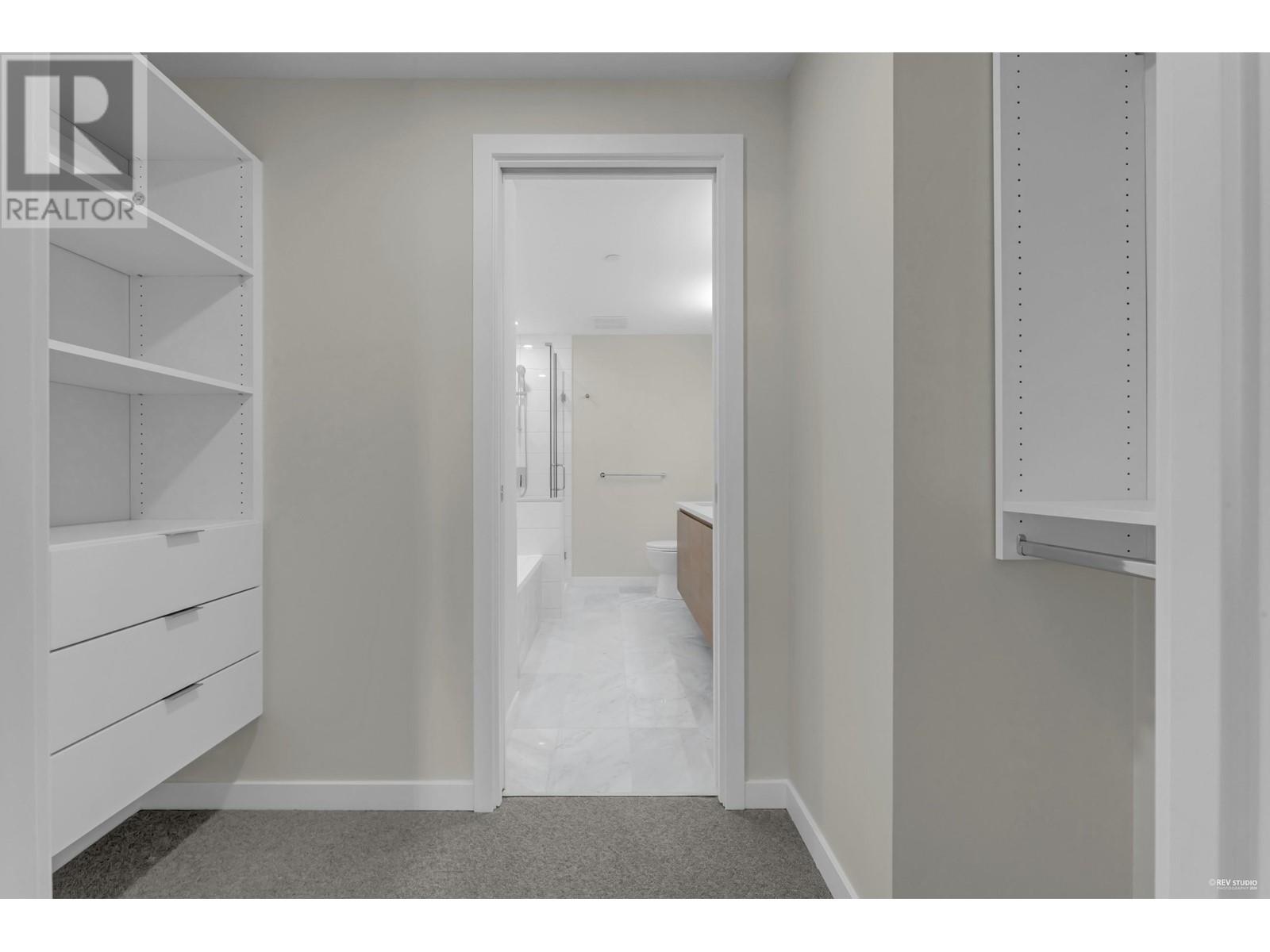 Listing Picture 15 of 39 : 906 4168 LOUGHEED HIGHWAY, Burnaby / 本拿比 - 魯藝地產 Yvonne Lu Group - MLS Medallion Club Member