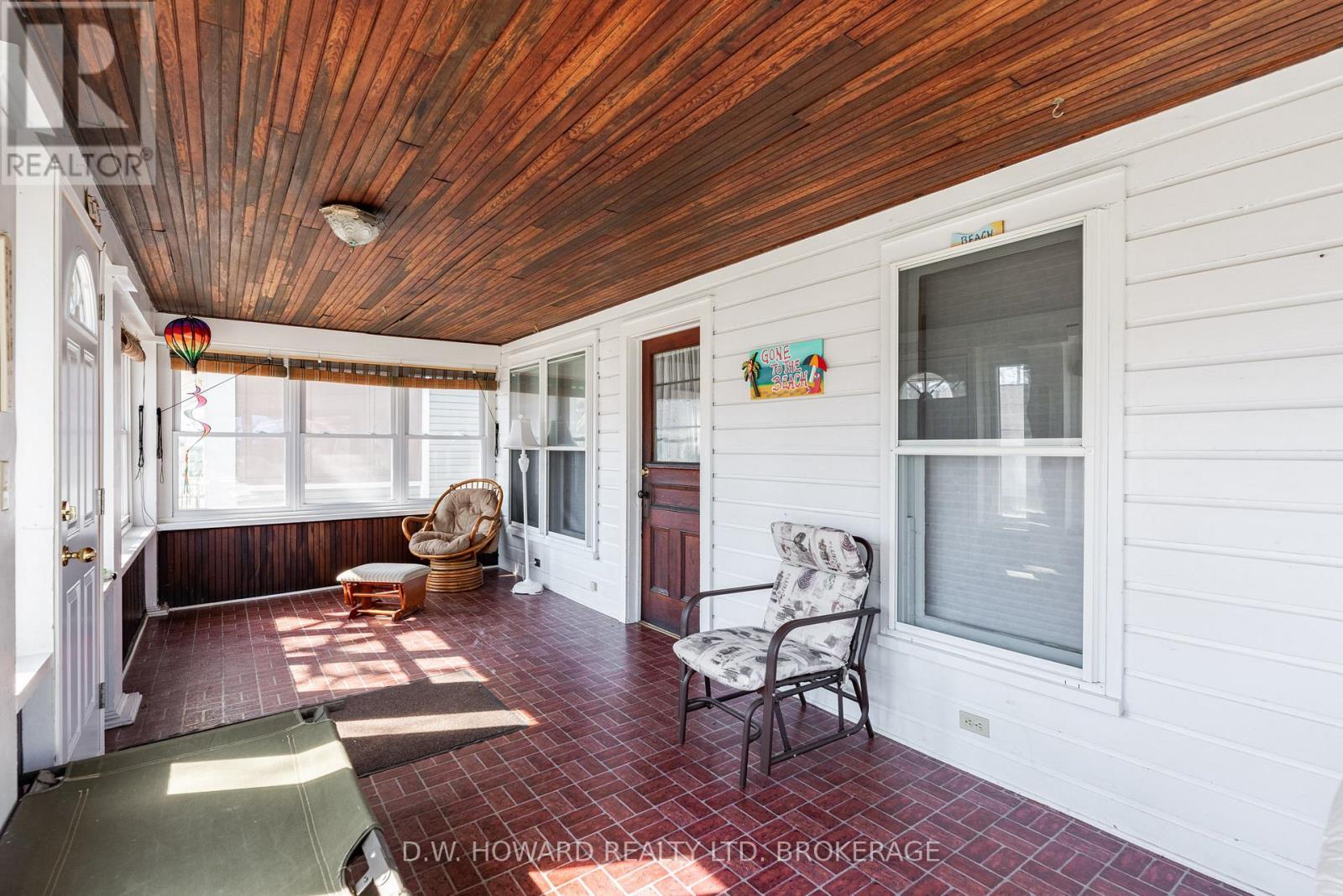 Property at 383 ASHWOOD AVENUE image 5