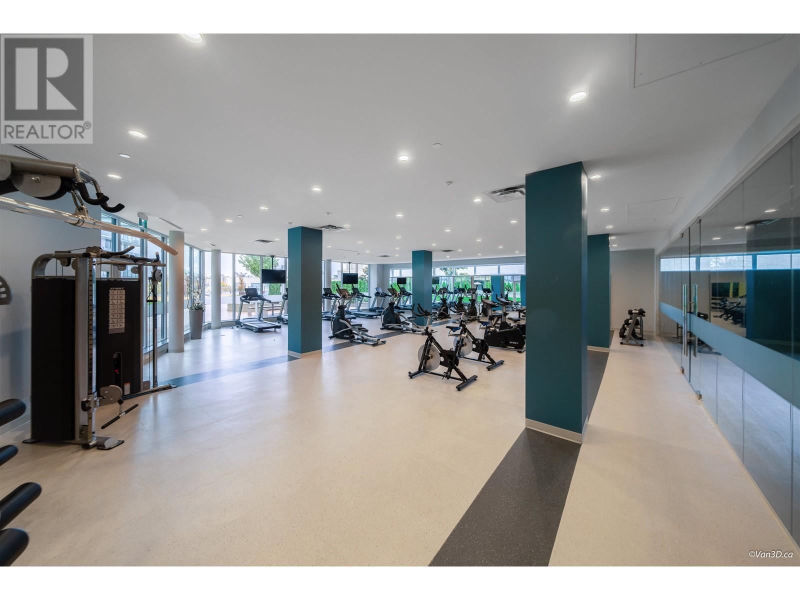 Listing Picture 24 of 29 : 407 3699 SEXSMITH ROAD, Richmond / 烈治文 - 魯藝地產 Yvonne Lu Group - MLS Medallion Club Member
