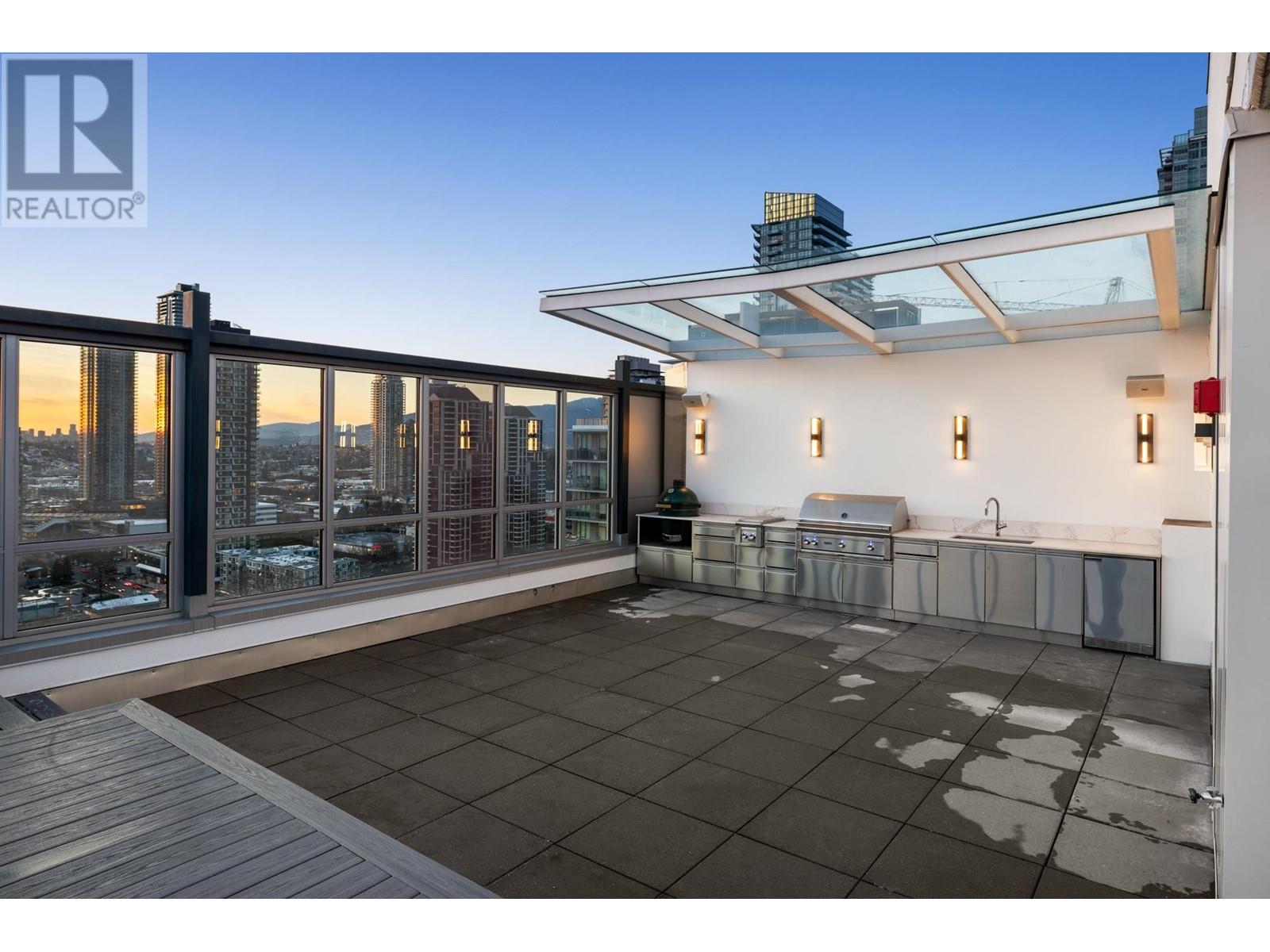 2202 4488 Juneau Street, Burnaby, British Columbia  V5C 0M4 - Photo 12 - R2969853