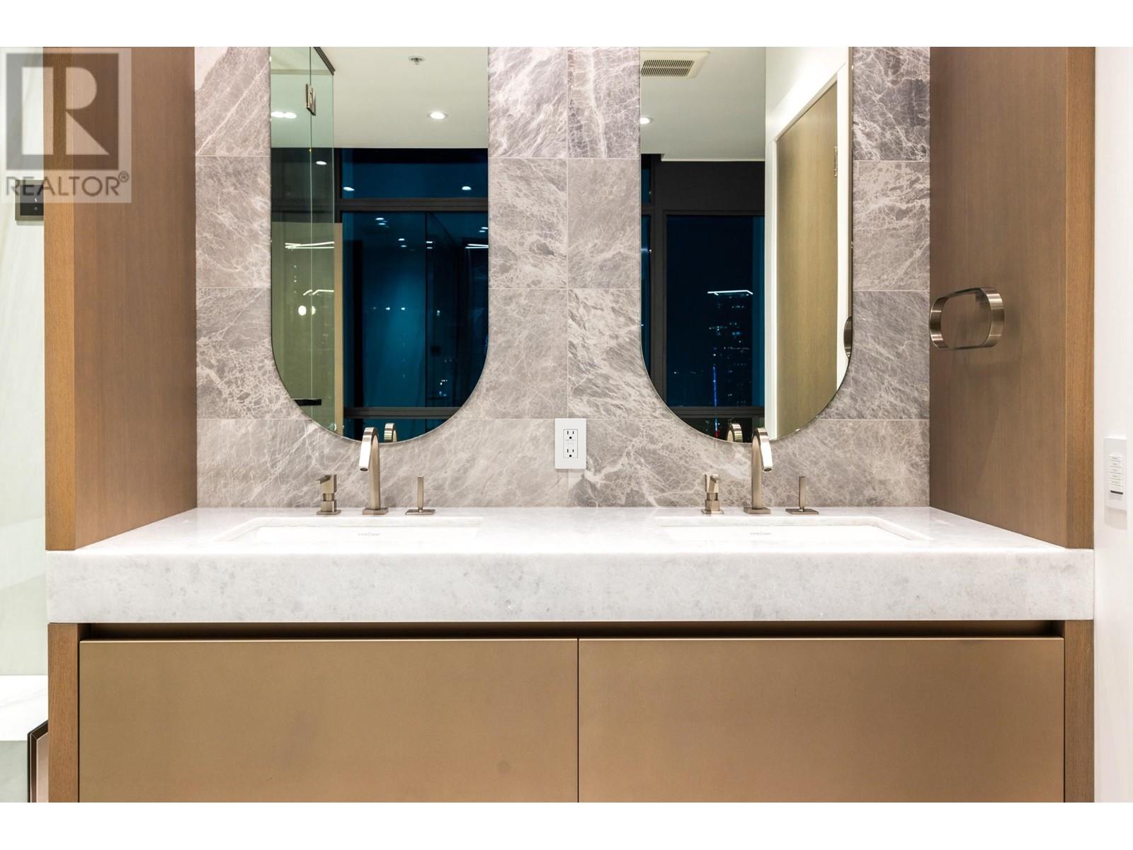 2202 4488 Juneau Street, Burnaby, British Columbia  V5C 0M4 - Photo 32 - R2969853