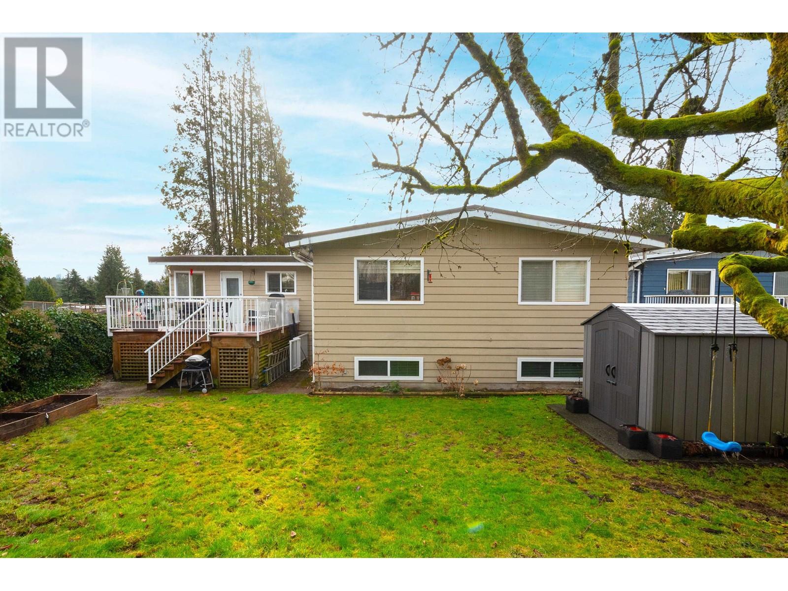 Listing Picture 27 of 40 : 5415 IVAR PLACE, Burnaby / 本拿比 - 魯藝地產 Yvonne Lu Group - MLS Medallion Club Member
