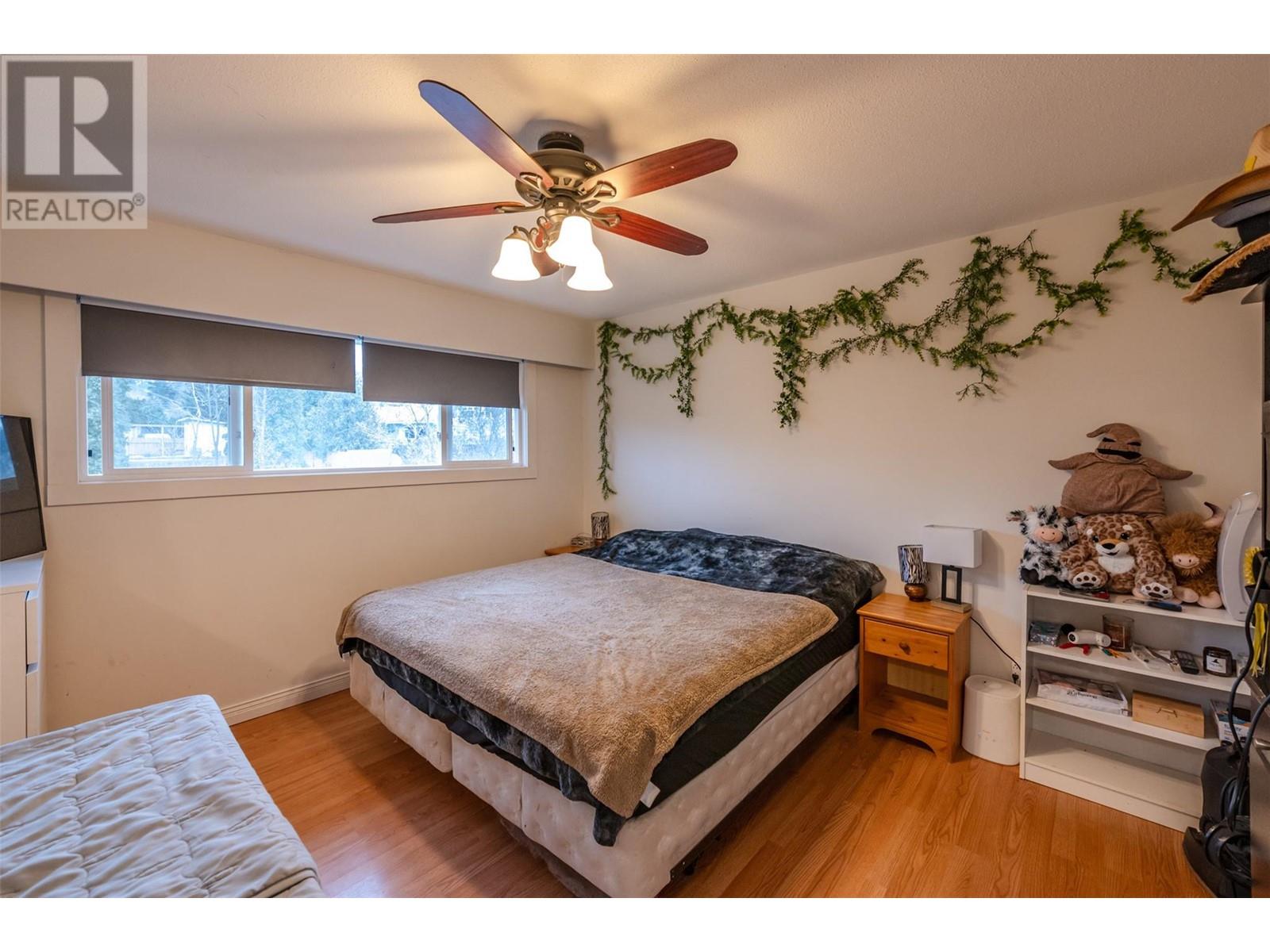 Property at 1470 Carmi Drive image 4