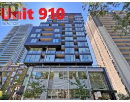 910 - 17 DUNDONALD STREET, Toronto, Ontario