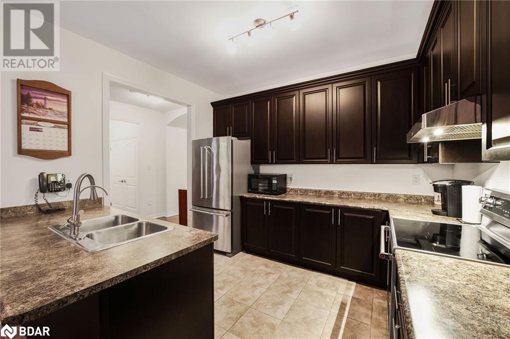 248 Greenwood Drive, Angus, Ontario  L3W 0E9 - Photo 11 - 40690939