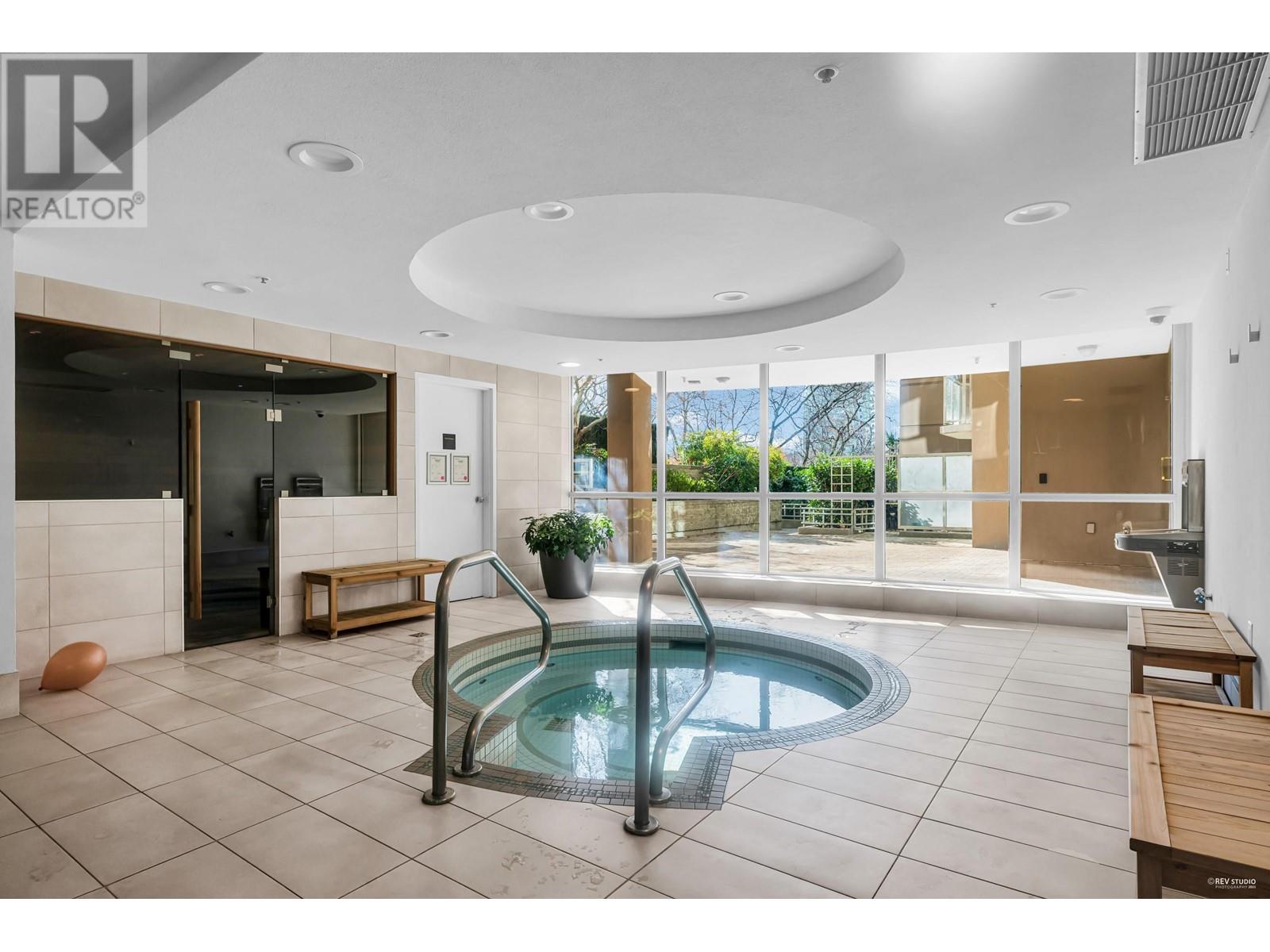 Listing Picture 37 of 37 : 2701 388 DRAKE STREET, Vancouver / 溫哥華 - 魯藝地產 Yvonne Lu Group - MLS Medallion Club Member