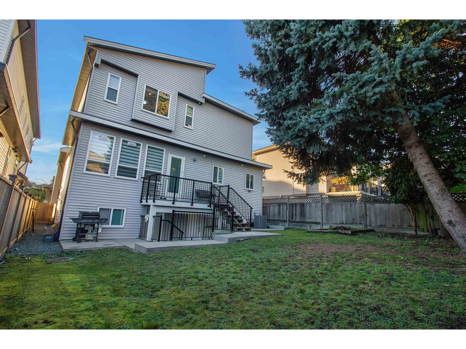 6870 197b Street, Langley, British Columbia  V2Y 3H4 - Photo 33 - R2963502