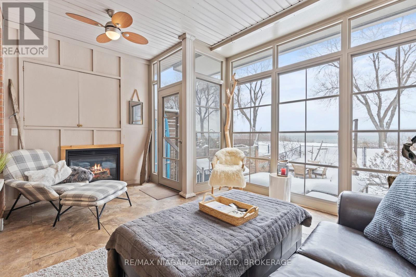 Property at 1069 BEACH BOULEVARD image 1