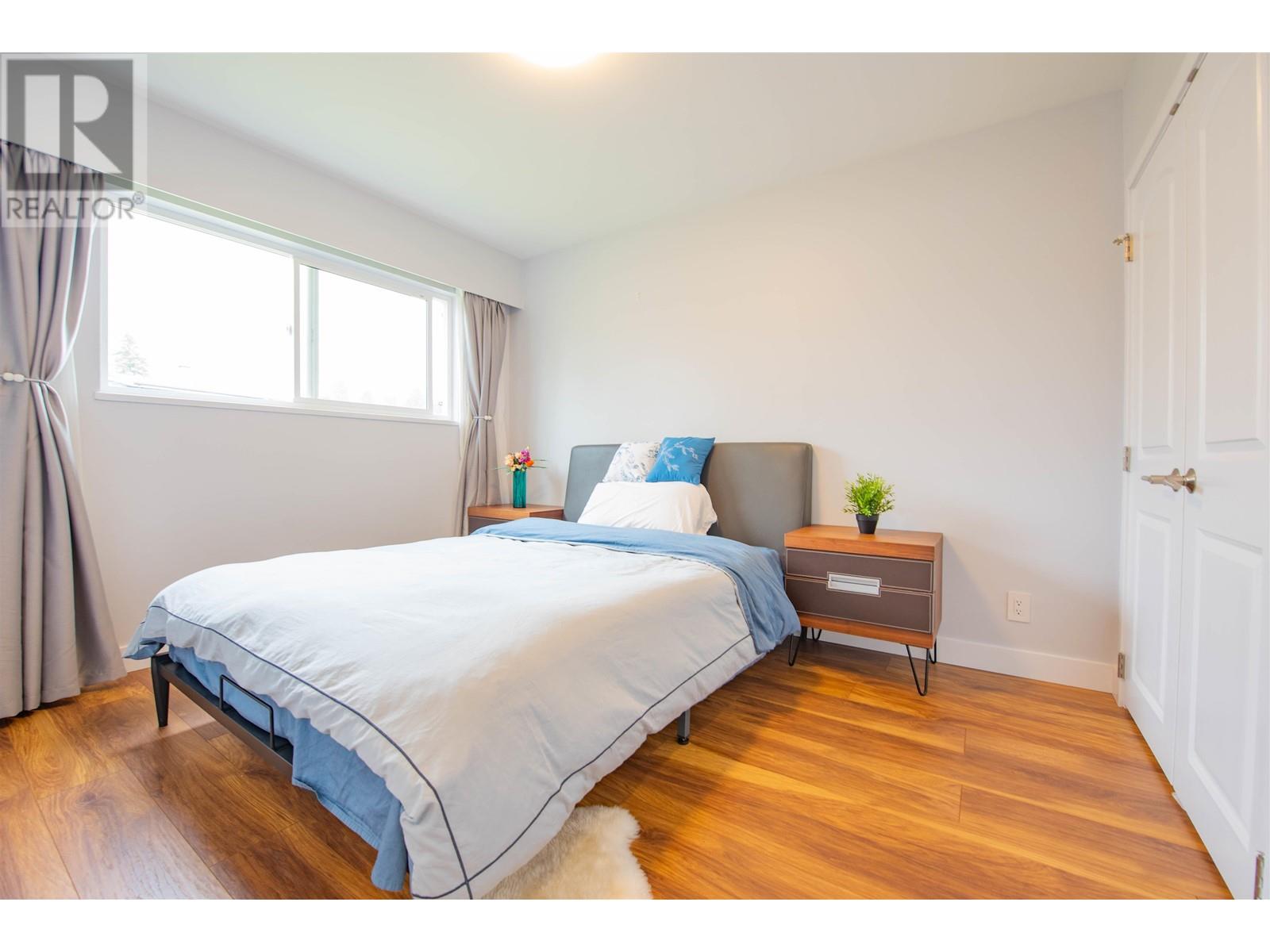 Listing Picture 27 of 38 : 6855 YEOVIL PLACE, Burnaby / 本拿比 - 魯藝地產 Yvonne Lu Group - MLS Medallion Club Member