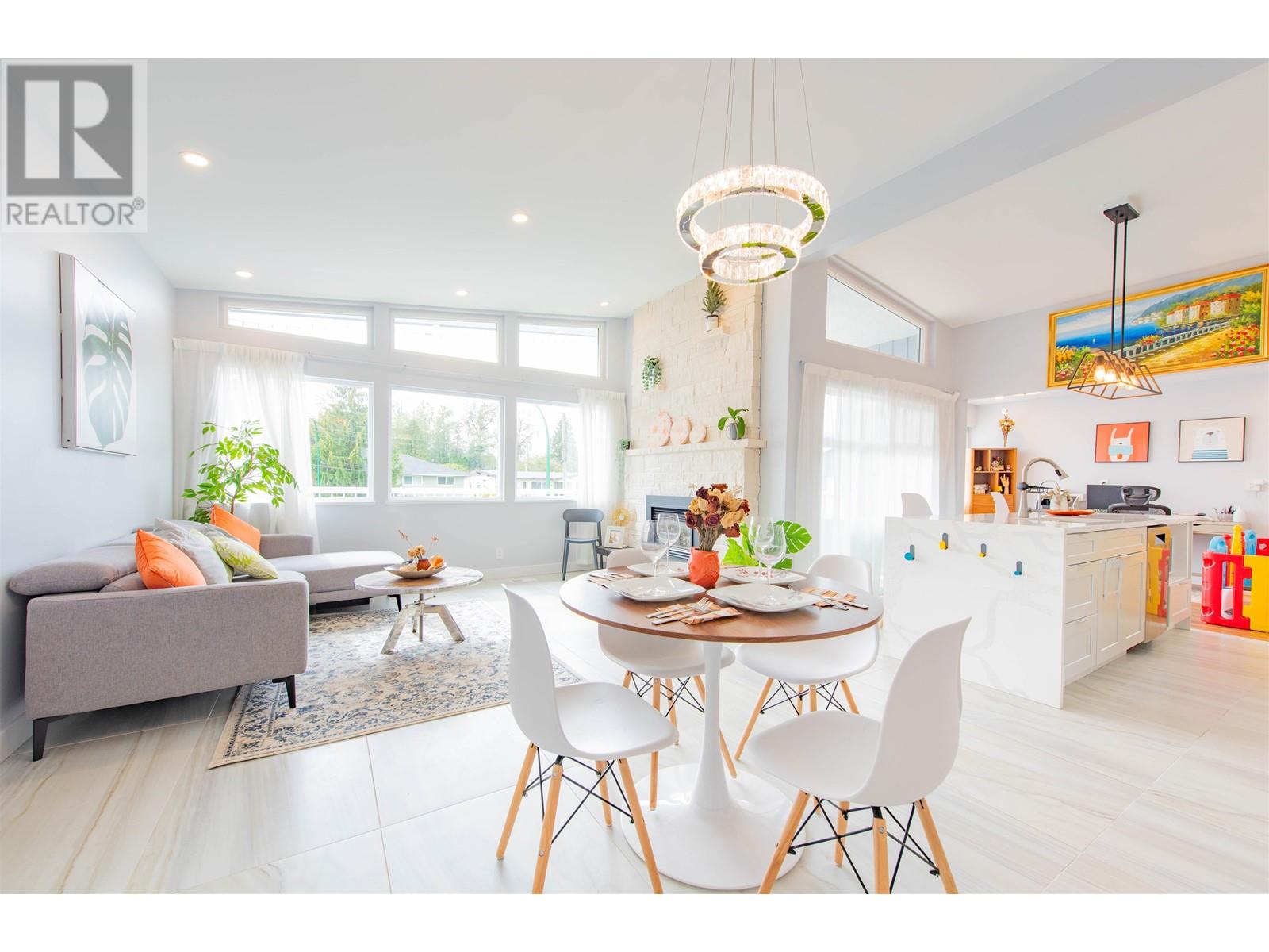 Listing Picture 6 of 38 : 6855 YEOVIL PLACE, Burnaby / 本拿比 - 魯藝地產 Yvonne Lu Group - MLS Medallion Club Member