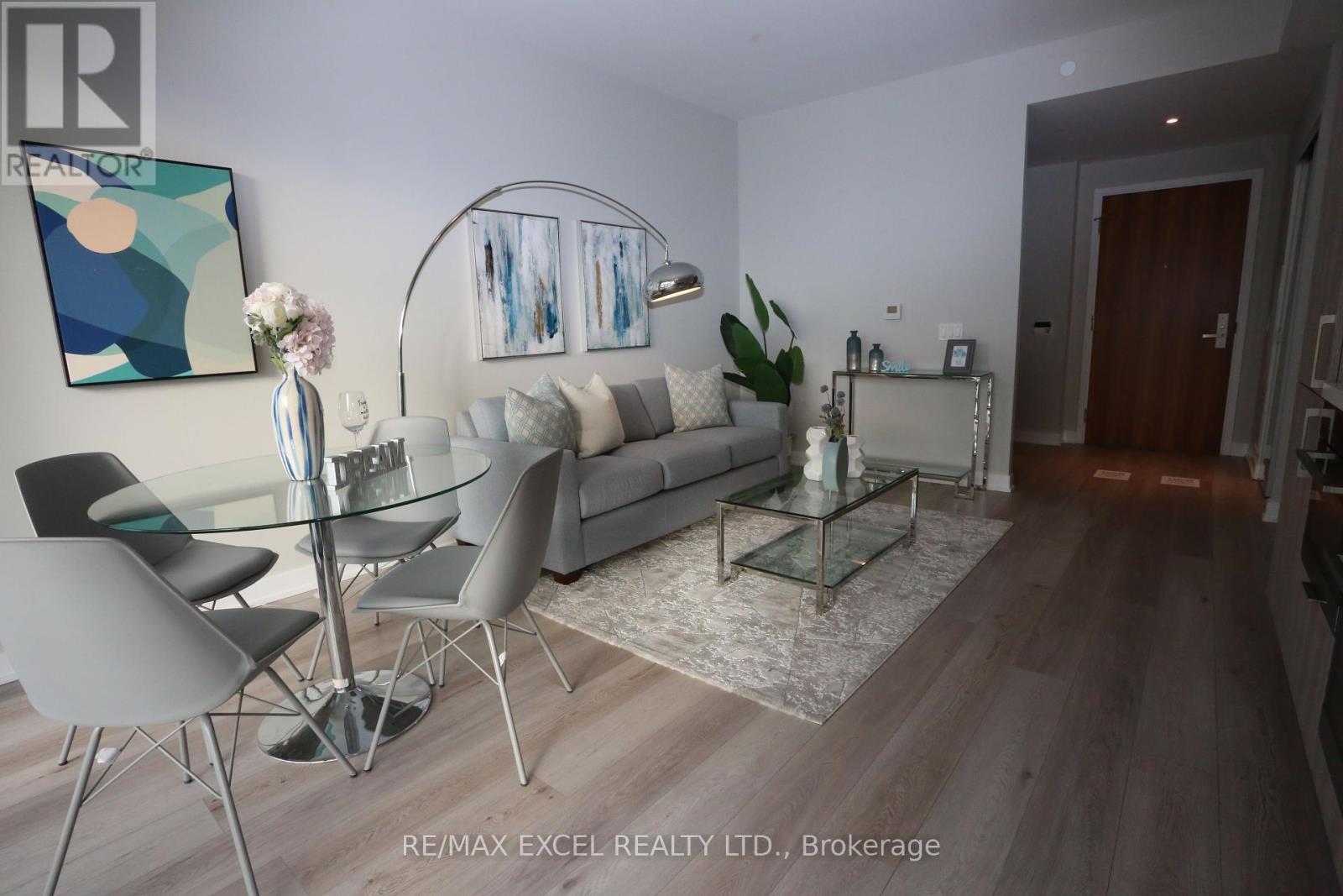 2705 - 15 Queens Quay E, Toronto, Ontario  M5E 0C5 - Photo 10 - C11984178
