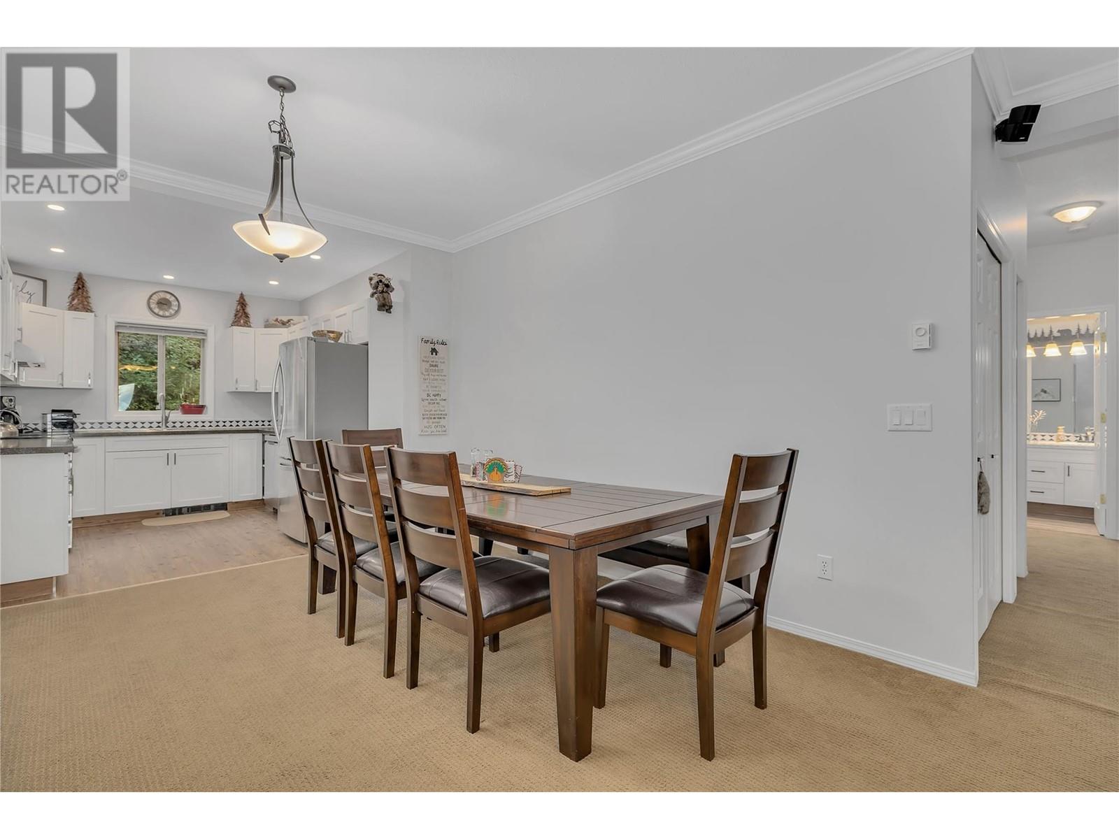 5882 Snow Pines Crescent Unit# A, Kelowna, British Columbia  V1P 1T4 - Photo 8 - 10336158