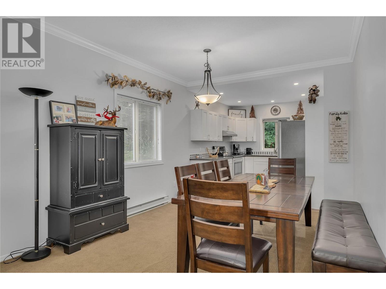 5882 Snow Pines Crescent Unit# A, Kelowna, British Columbia  V1P 1T4 - Photo 7 - 10336158