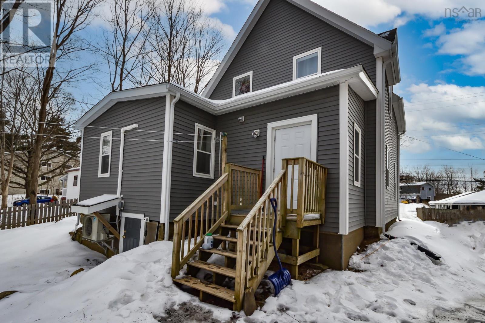 214 High Street, Bridgewater, Nova Scotia  B4V 1W3 - Photo 20 - 202503477