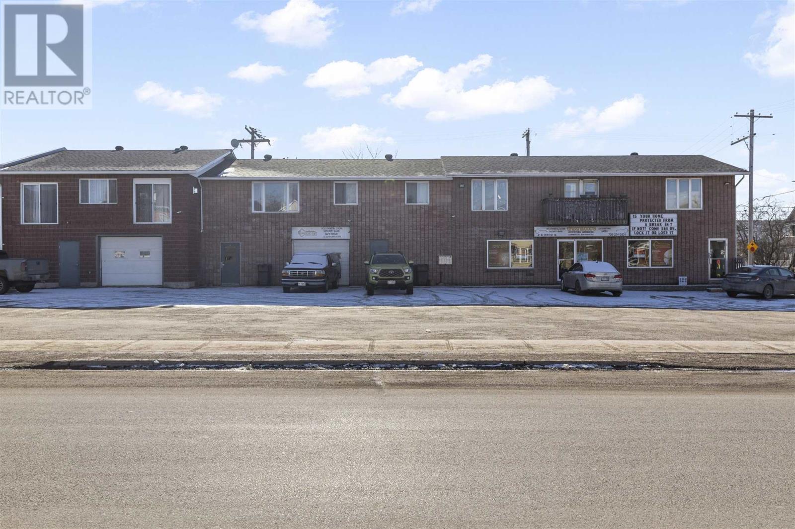 41 Albert St, Sault Ste. Marie, Ontario  P6A 1B2 - Photo 2 - SM250342