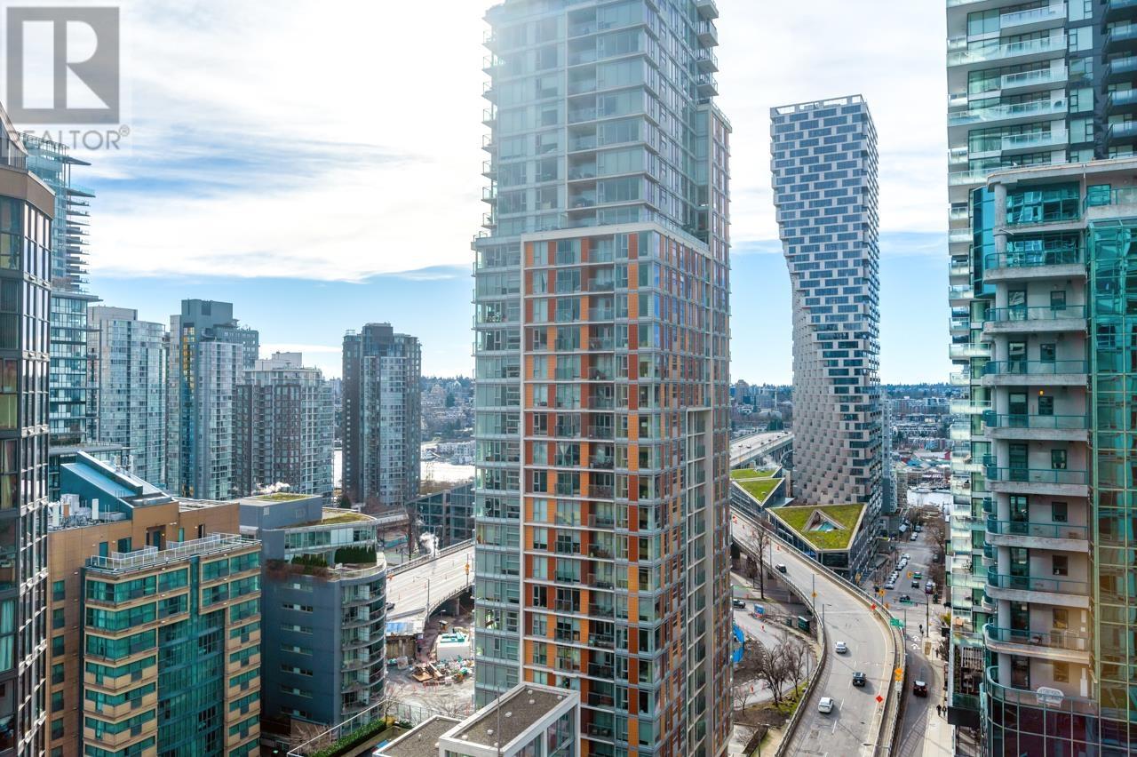 Listing Picture 18 of 18 : 1907 1283 HOWE STREET, Vancouver / 溫哥華 - 魯藝地產 Yvonne Lu Group - MLS Medallion Club Member