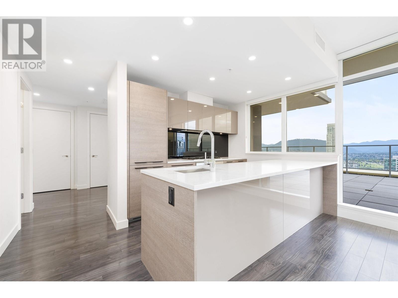 Listing Picture 16 of 25 : 2601 6383 MCKAY AVENUE, Burnaby / 本拿比 - 魯藝地產 Yvonne Lu Group - MLS Medallion Club Member