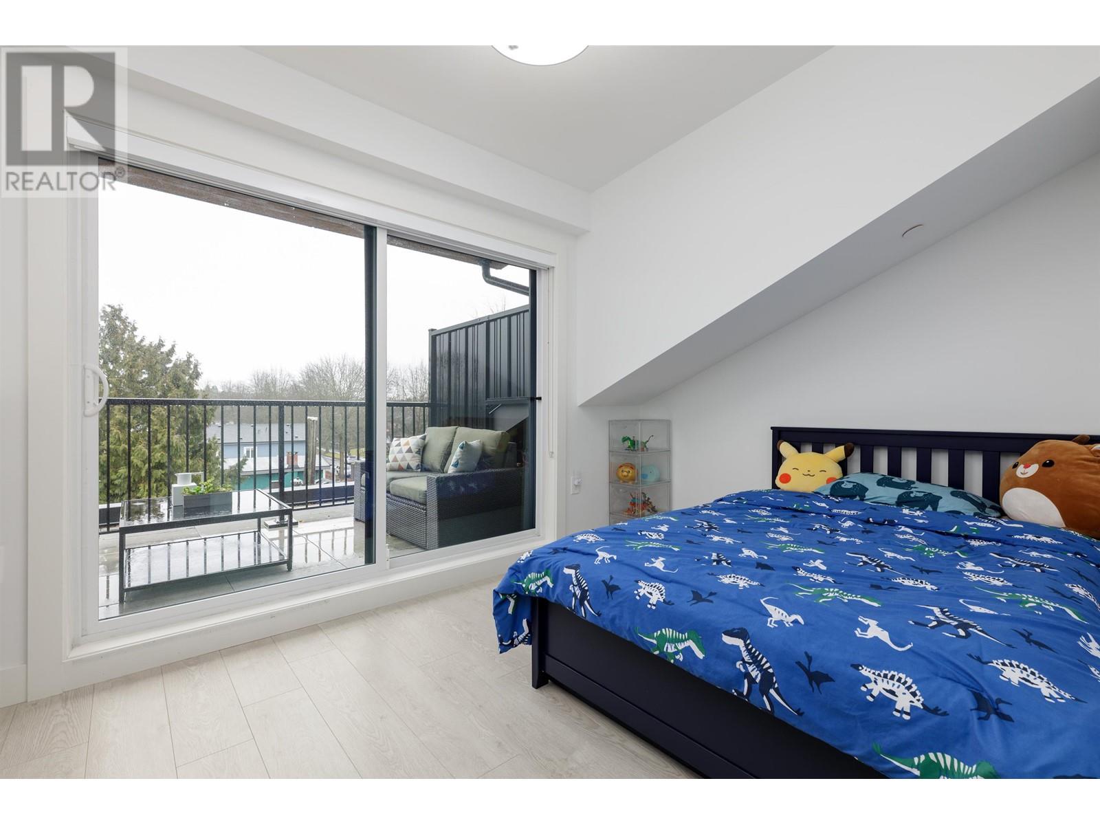 Listing Picture 10 of 16 : 4736 DUCHESS STREET, Vancouver / 溫哥華 - 魯藝地產 Yvonne Lu Group - MLS Medallion Club Member