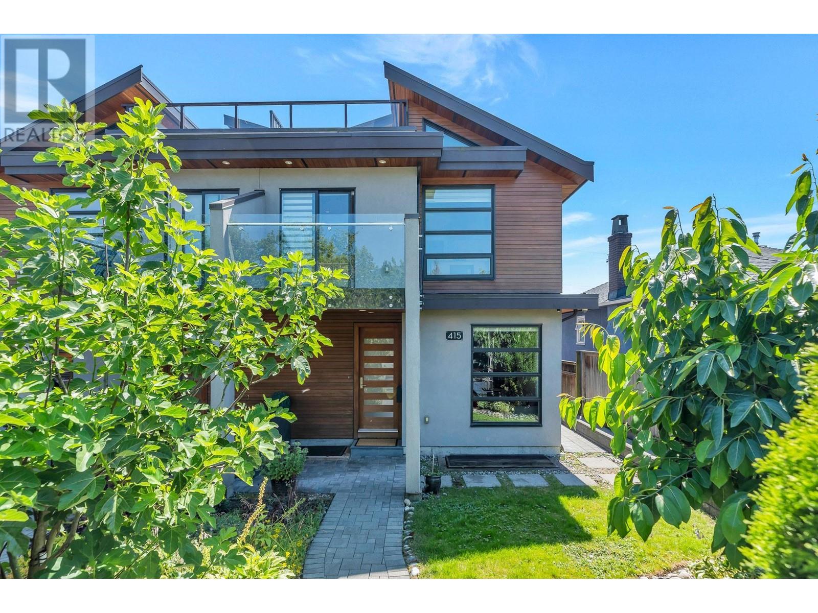 415 W KEITH ROAD, north vancouver, British Columbia