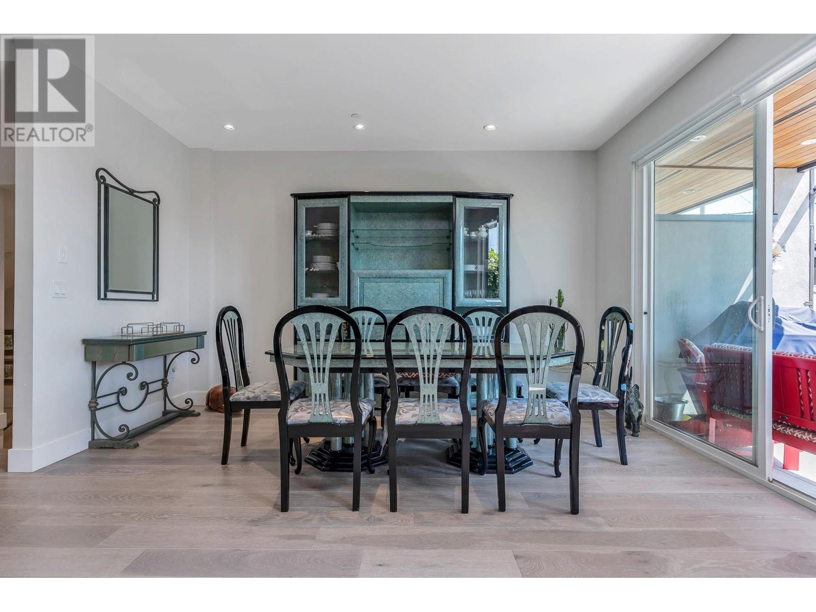 415 W Keith Road, North Vancouver, British Columbia  V7M 1M2 - Photo 11 - R2969930
