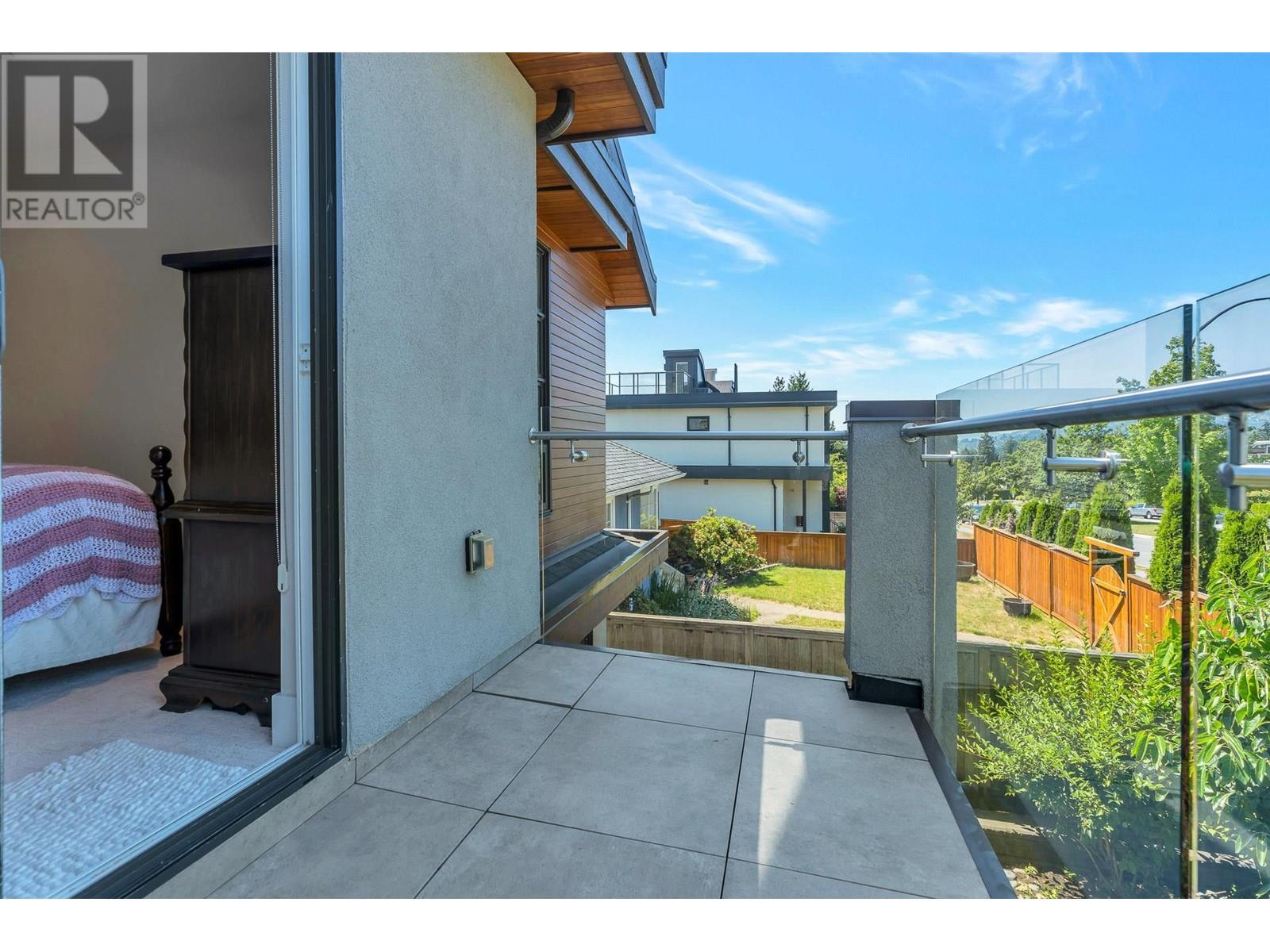 415 W Keith Road, North Vancouver, British Columbia  V7M 1M2 - Photo 23 - R2969930