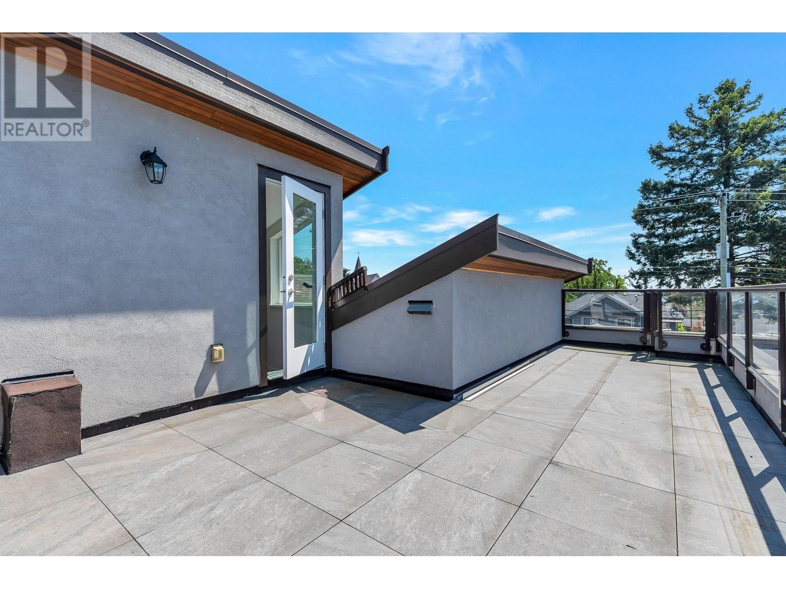 415 W Keith Road, North Vancouver, British Columbia  V7M 1M2 - Photo 30 - R2969930
