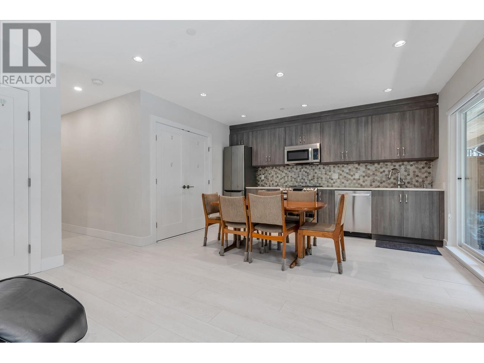 415 W Keith Road, North Vancouver, British Columbia  V7M 1M2 - Photo 34 - R2969930