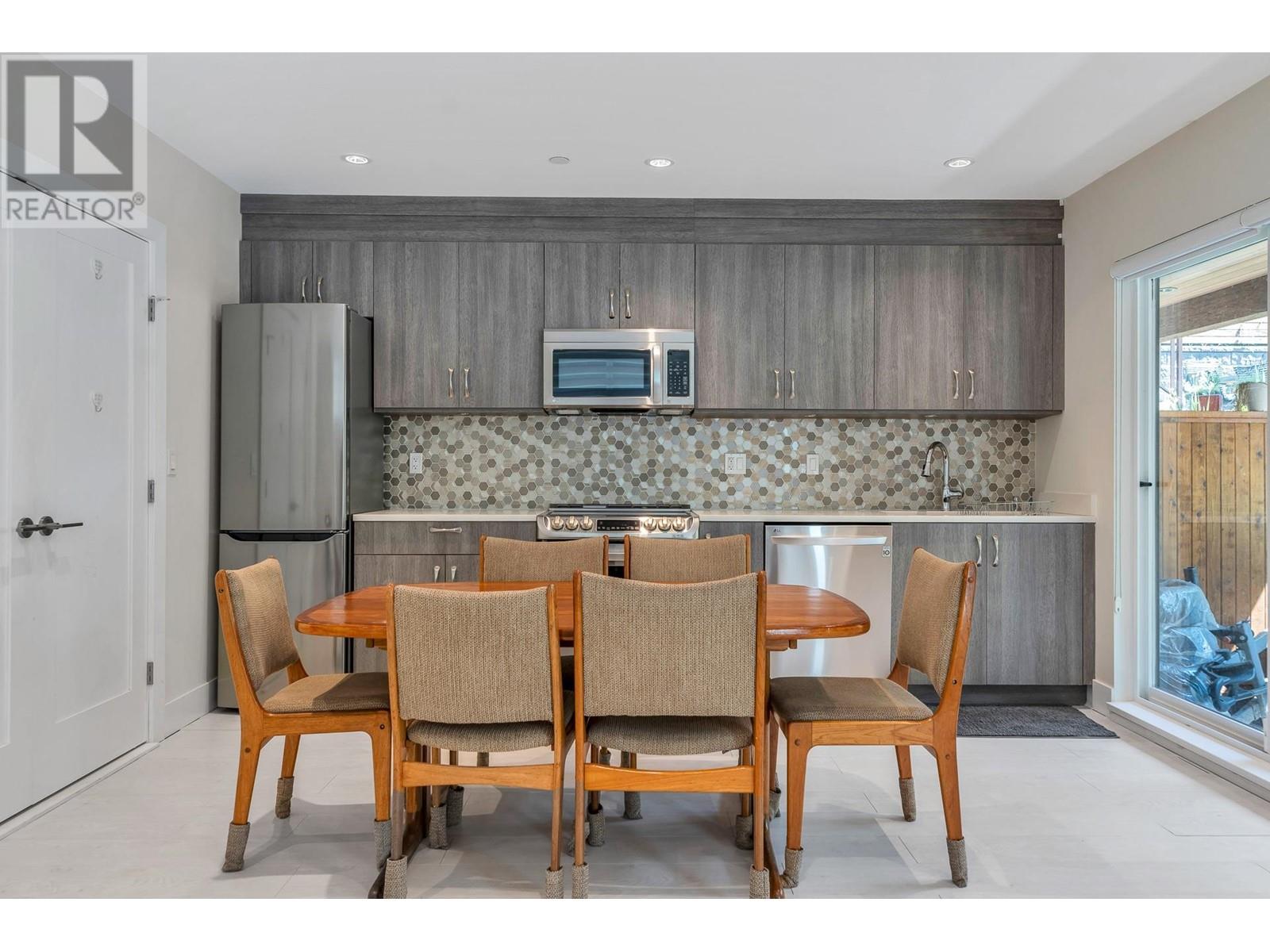 415 W Keith Road, North Vancouver, British Columbia  V7M 1M2 - Photo 35 - R2969930