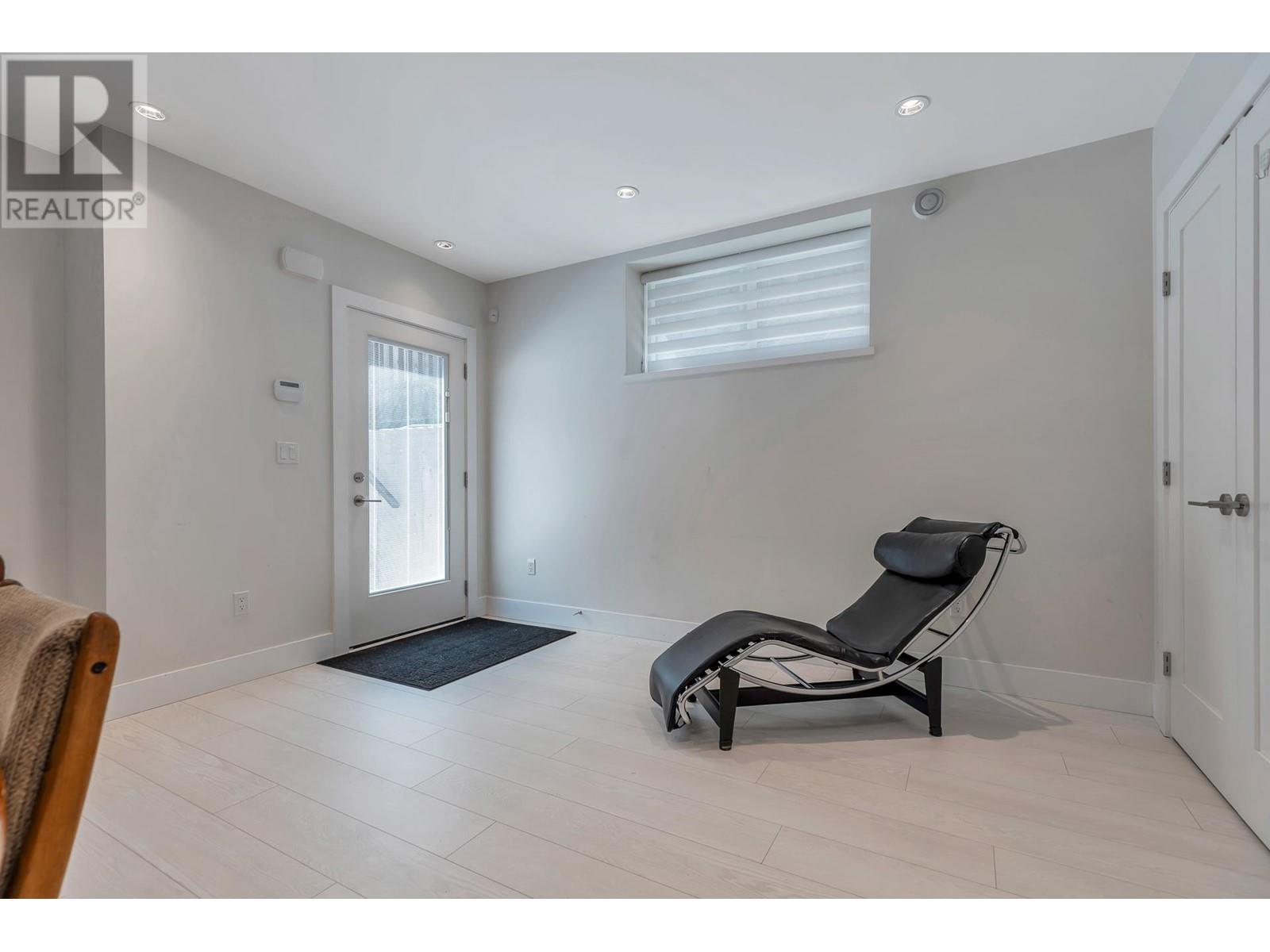 415 W Keith Road, North Vancouver, British Columbia  V7M 1M2 - Photo 37 - R2969930