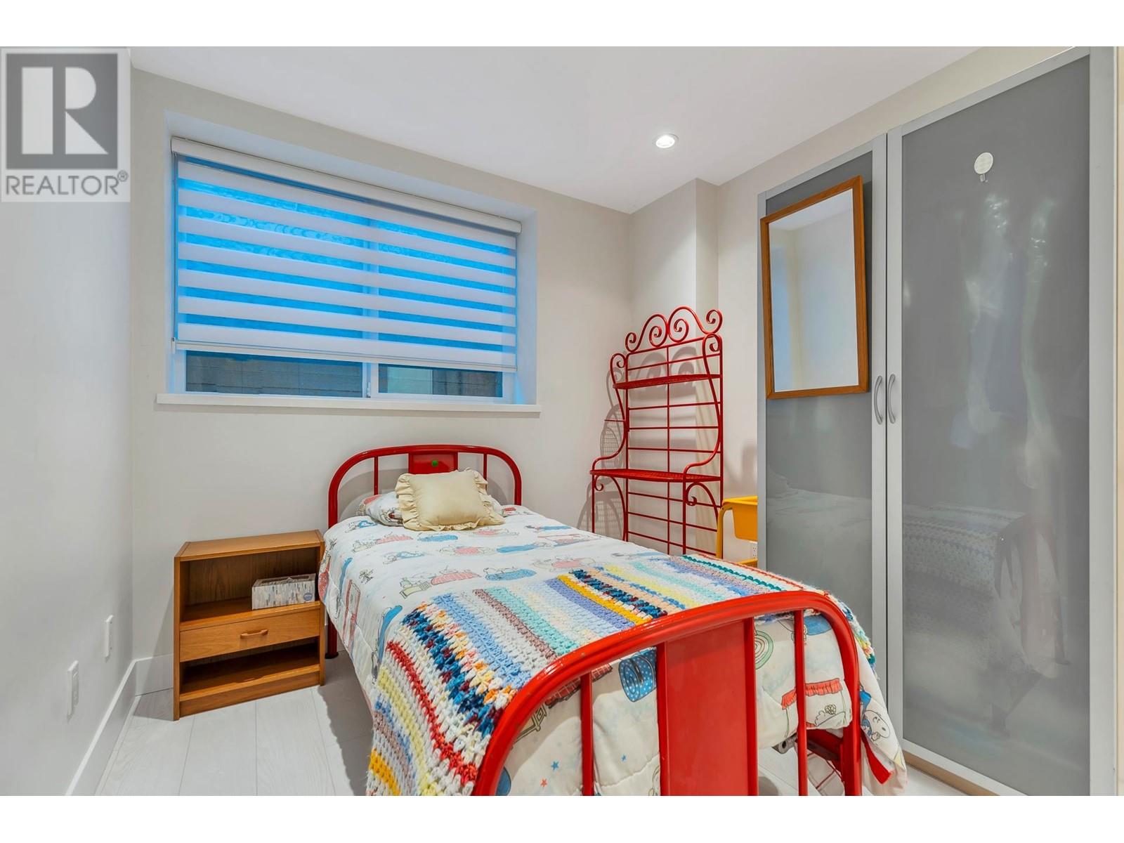 415 W Keith Road, North Vancouver, British Columbia  V7M 1M2 - Photo 39 - R2969930