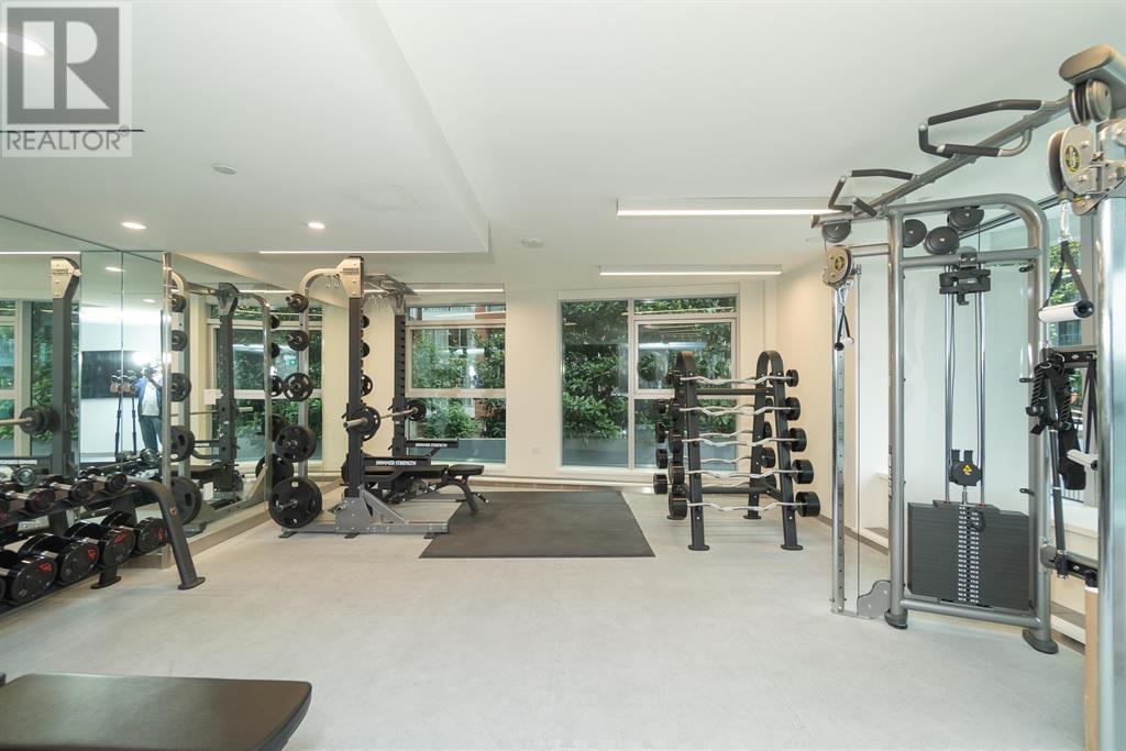 Listing Picture 14 of 18 : 2201 889 PACIFIC STREET, Vancouver / 溫哥華 - 魯藝地產 Yvonne Lu Group - MLS Medallion Club Member